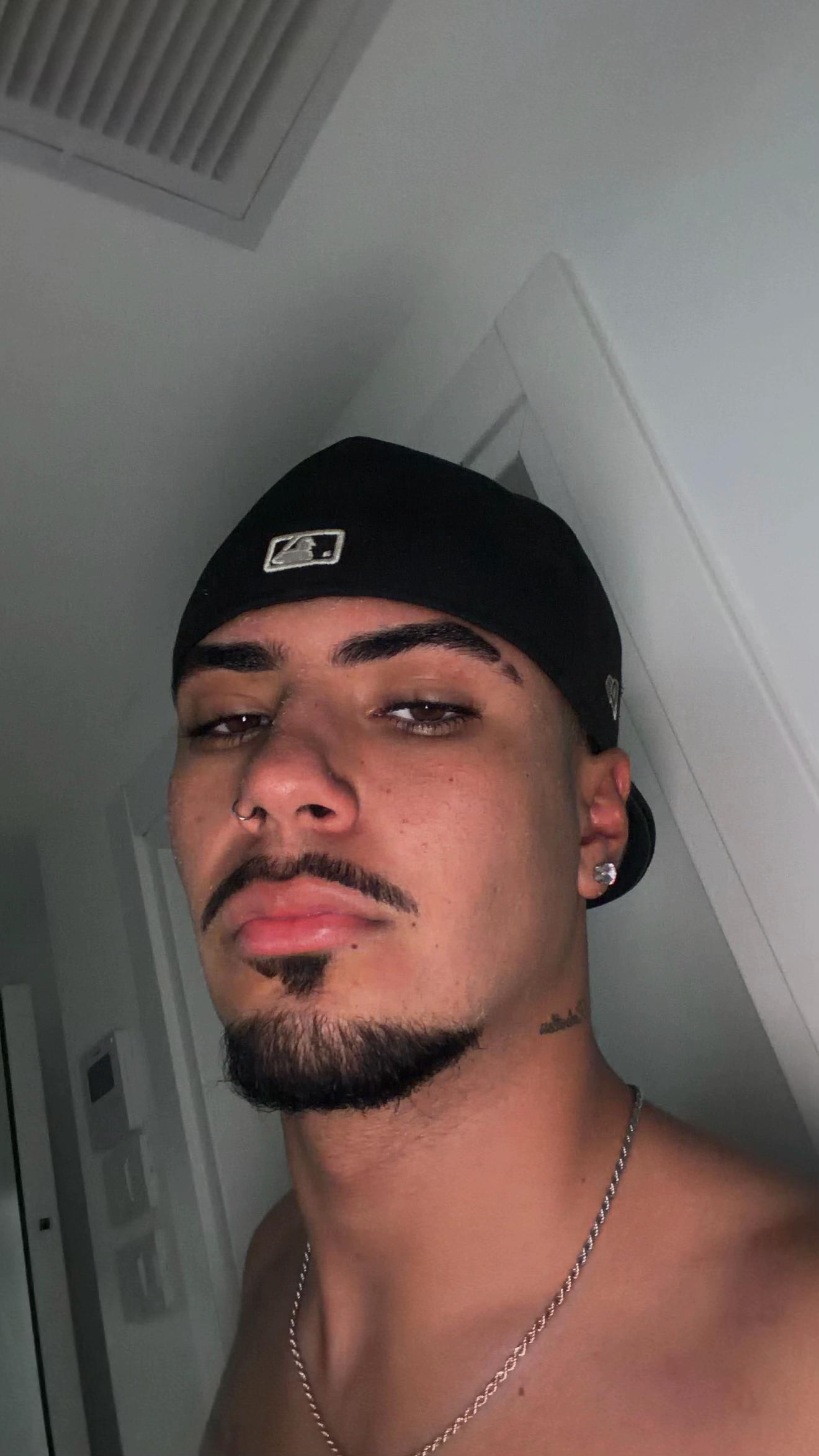 @🧢 תאיר קדוש 🧢