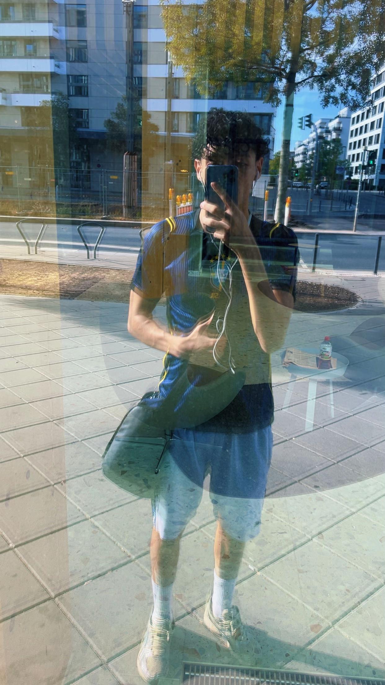@amjad.rmn