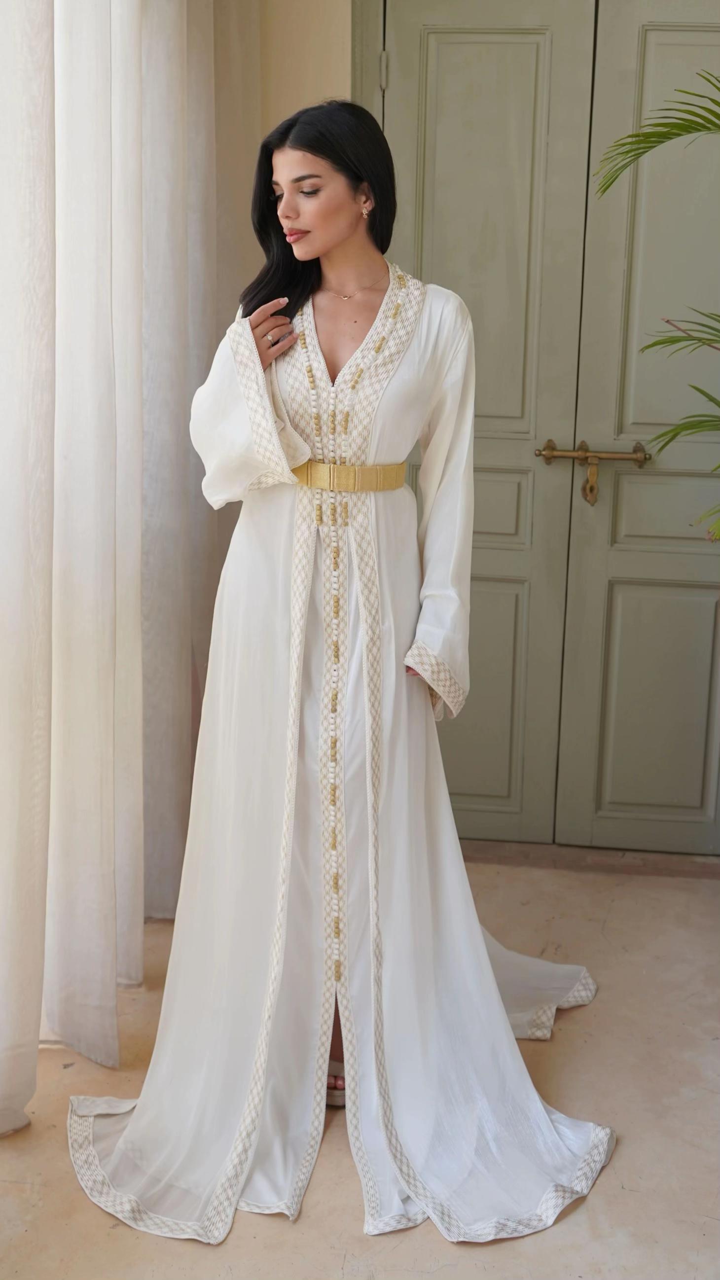 @aroussacollection