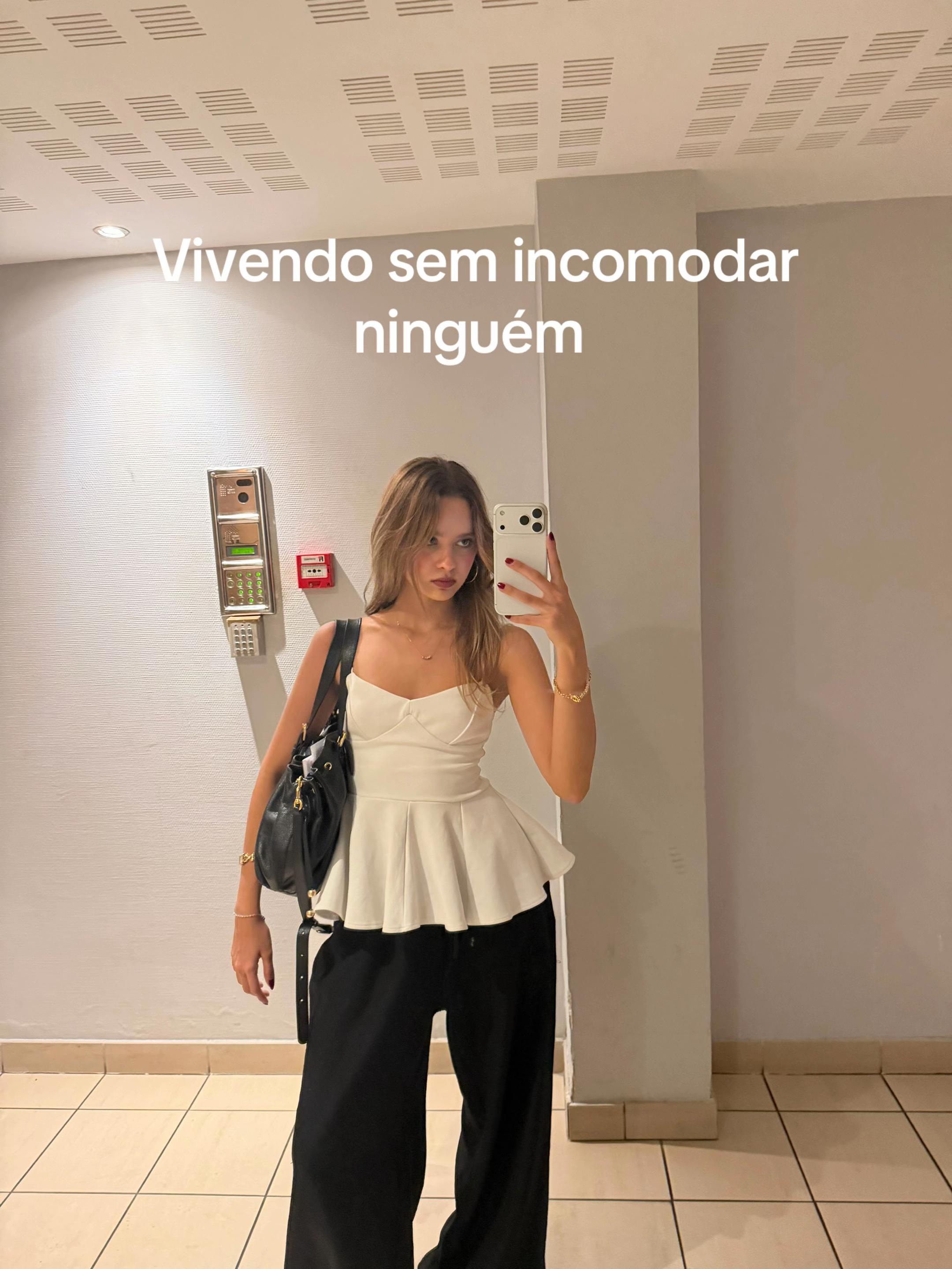 @juliaavelarm