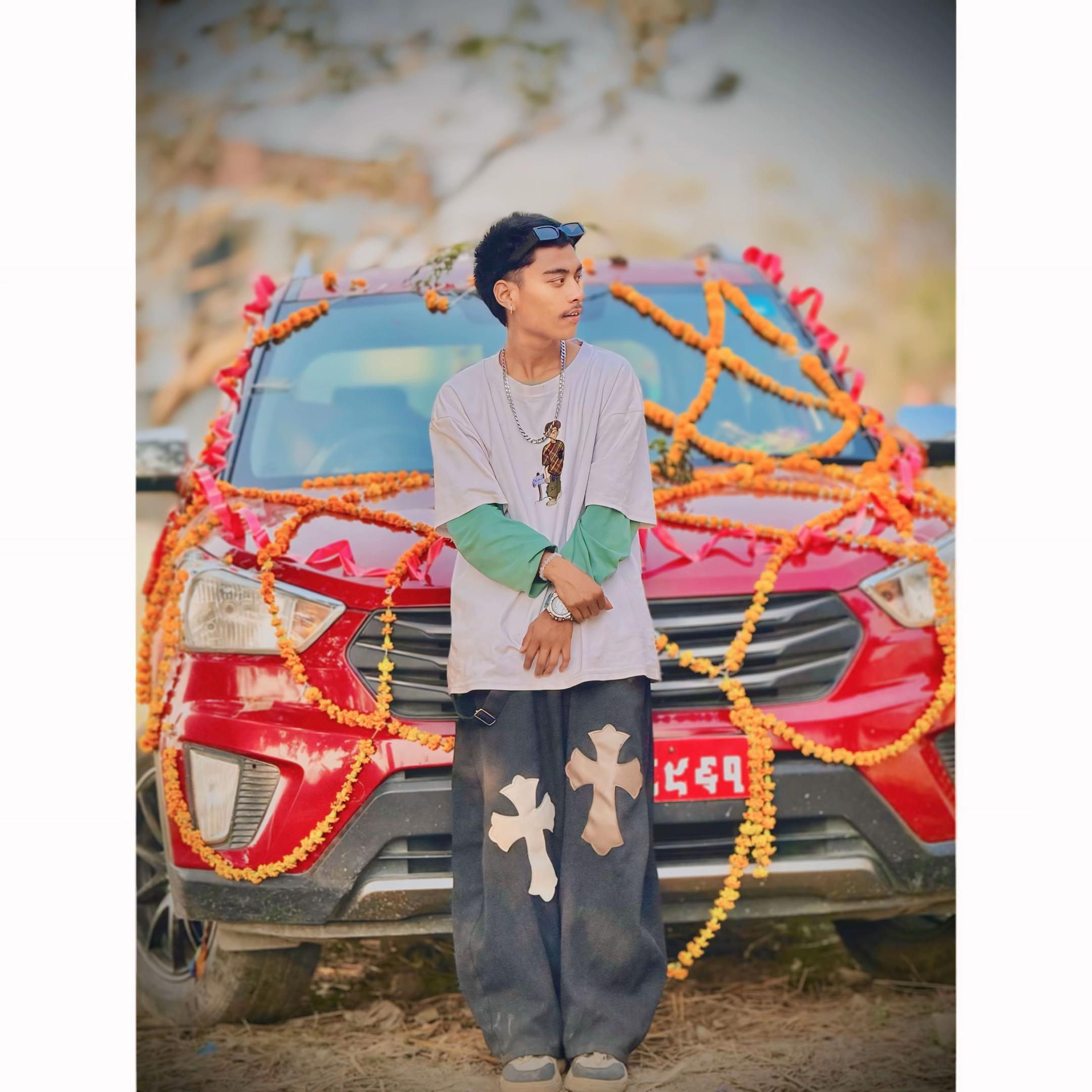 @< Mr__ThArUwA_~•