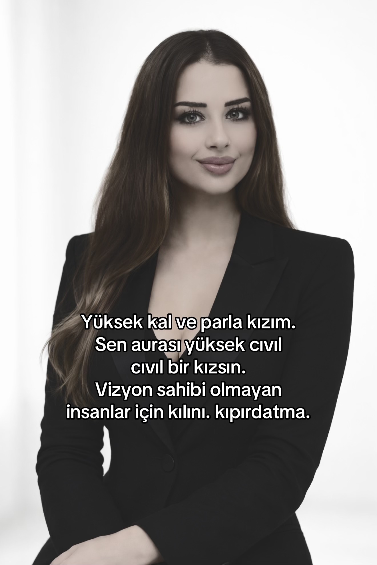 @&Ouml;zge Kılı&ccedil; Ak&ccedil;akaya