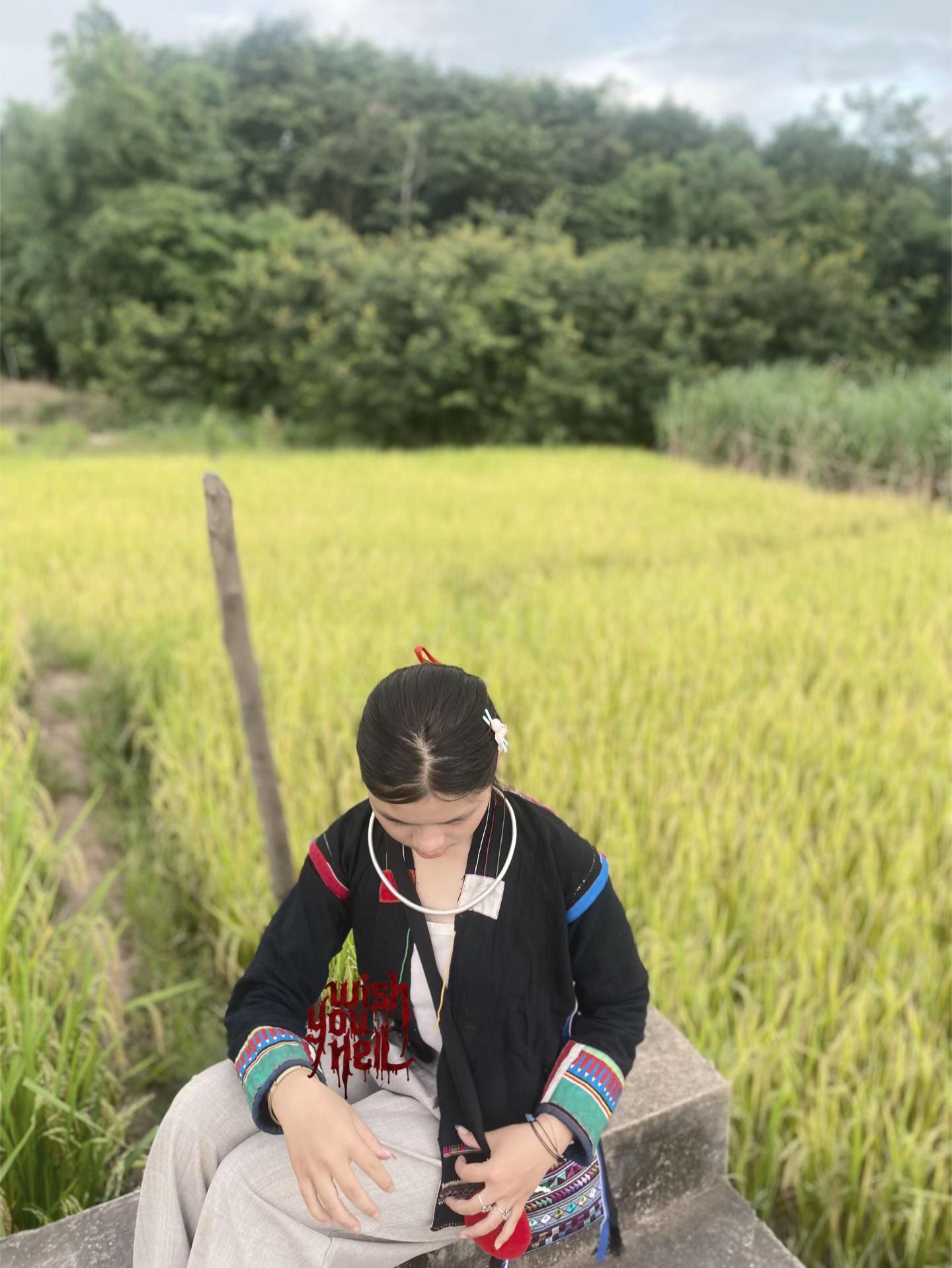 @๐ซ