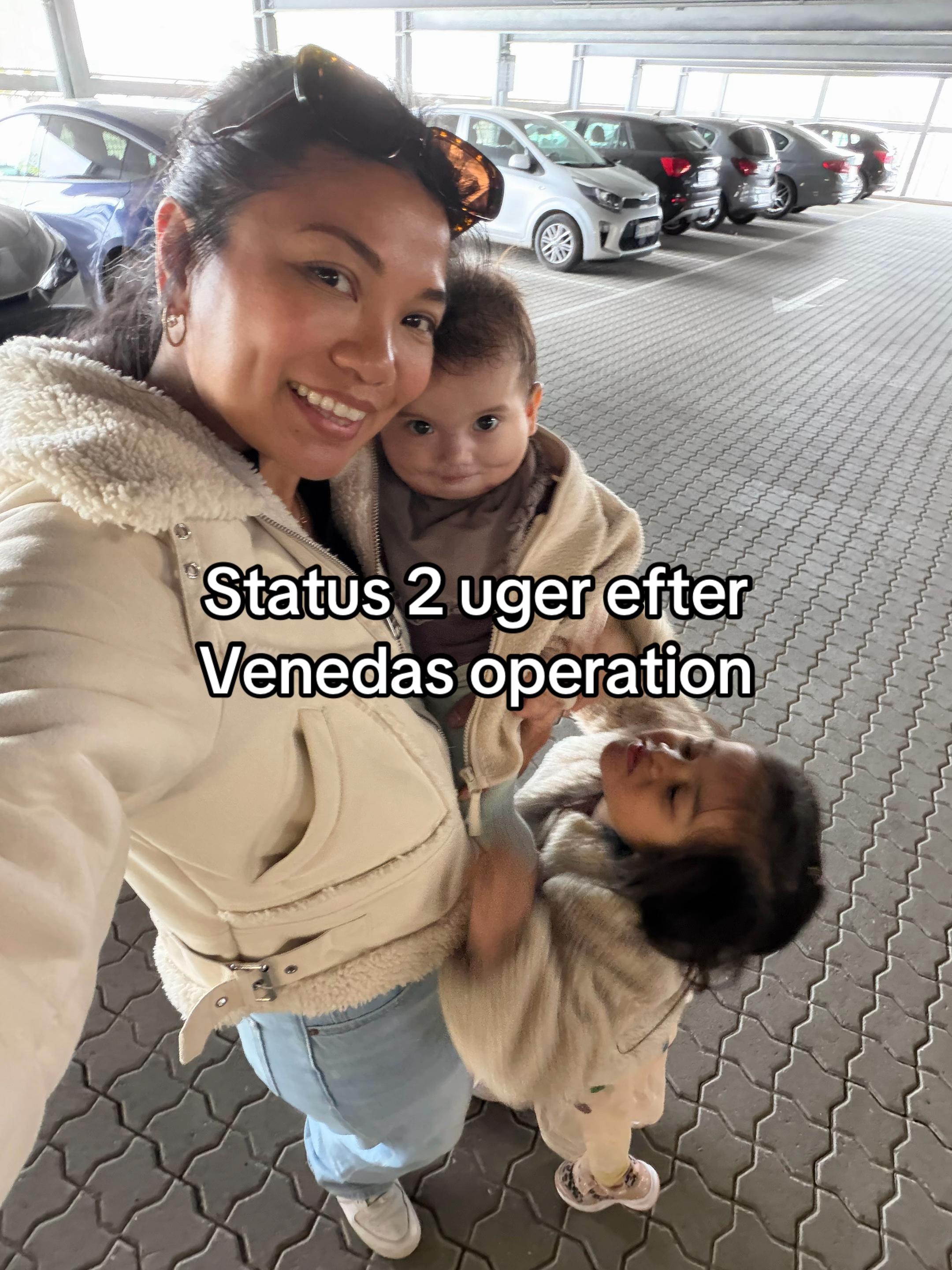 @ANNA I MOMPRENUER W/ TWINS +1
