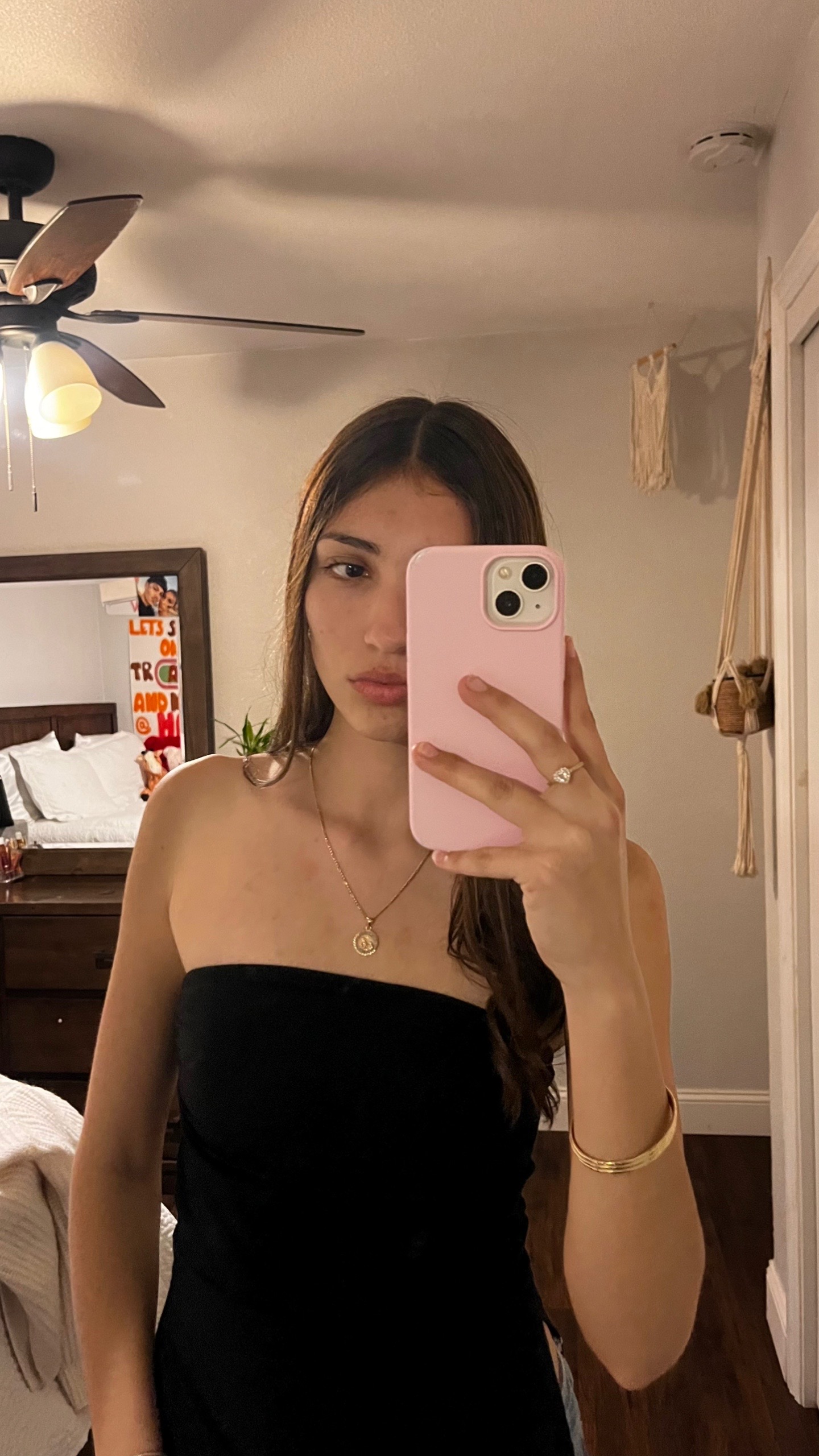 @❦