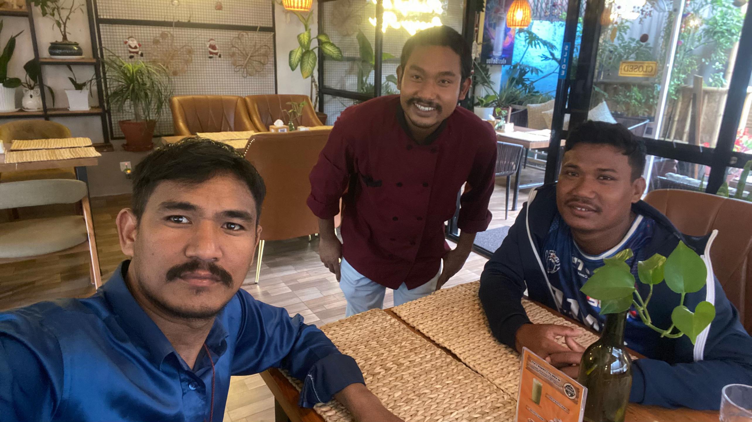 @Praja🕉️☘️