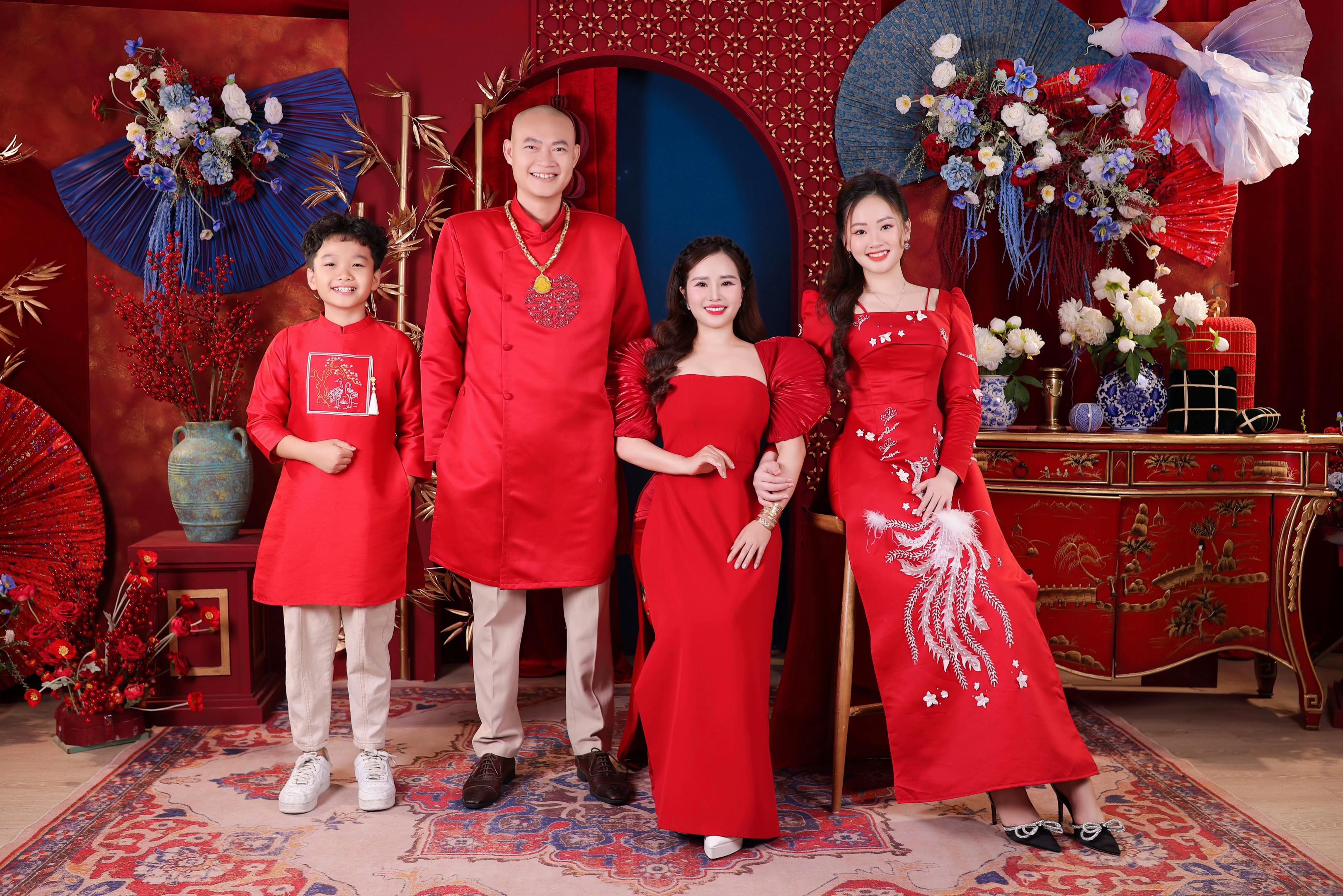 @Cậu Hậu số 1