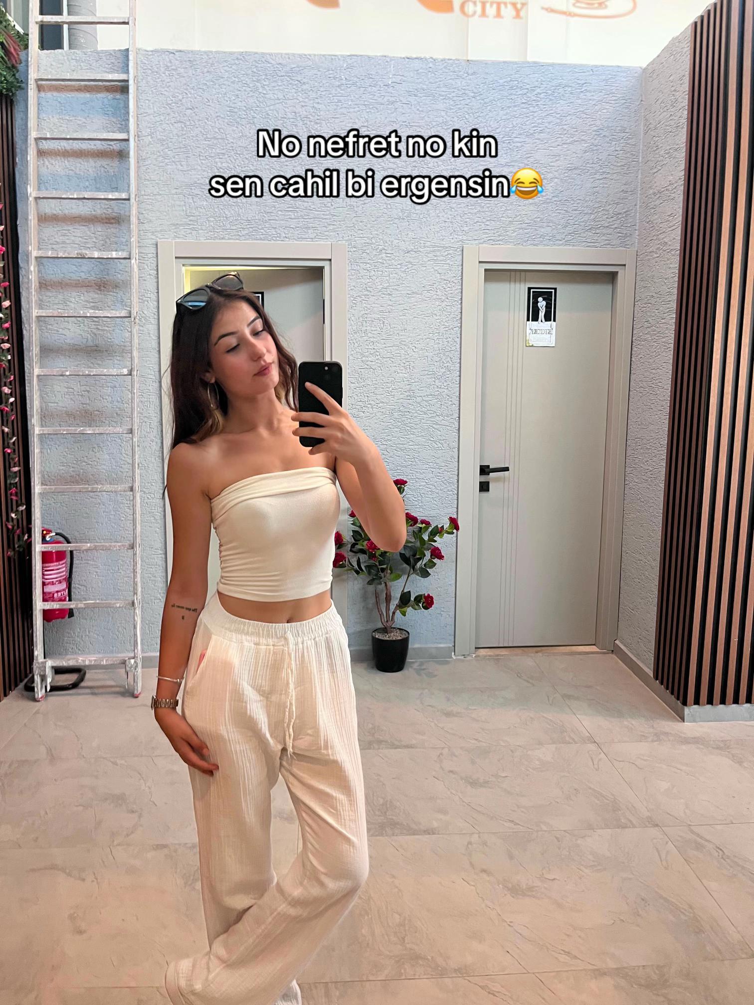 @elifilaydaa01