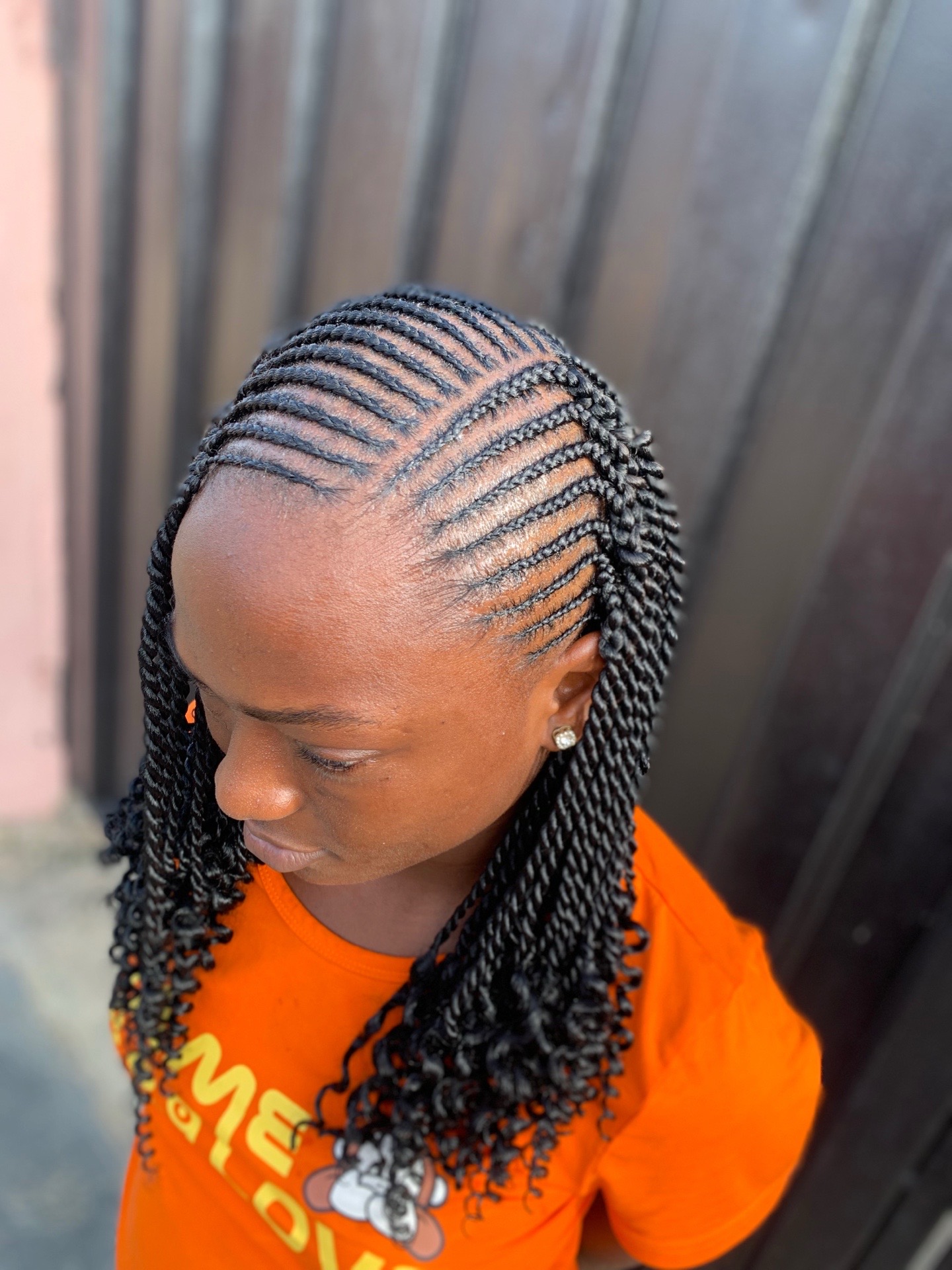 @HAIRSTYLIST IN LASUED