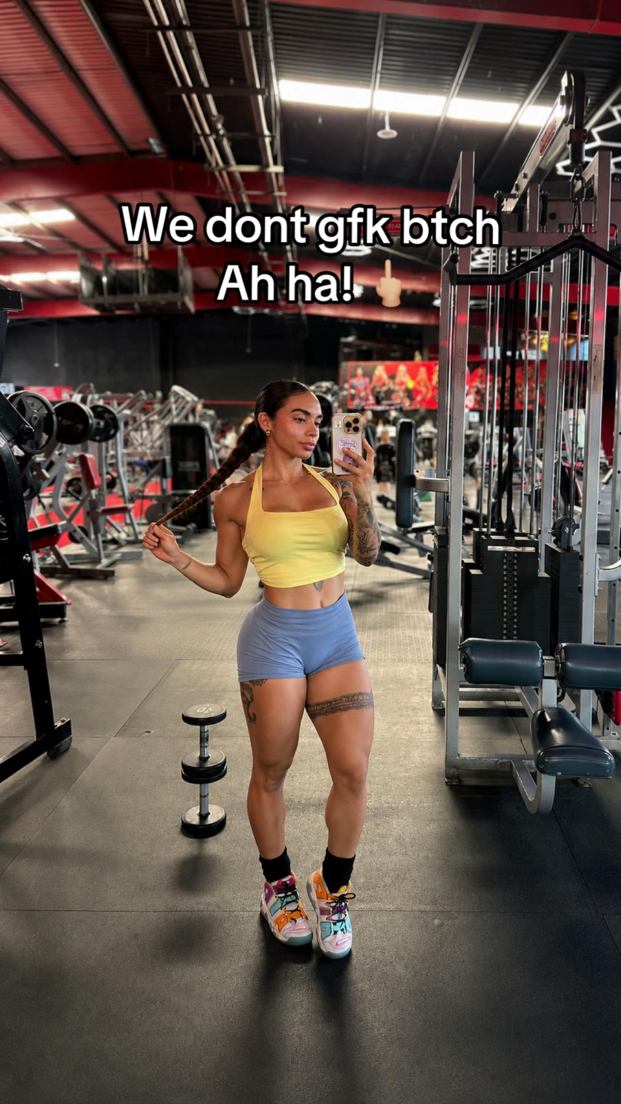 @Saraby Diaz😈