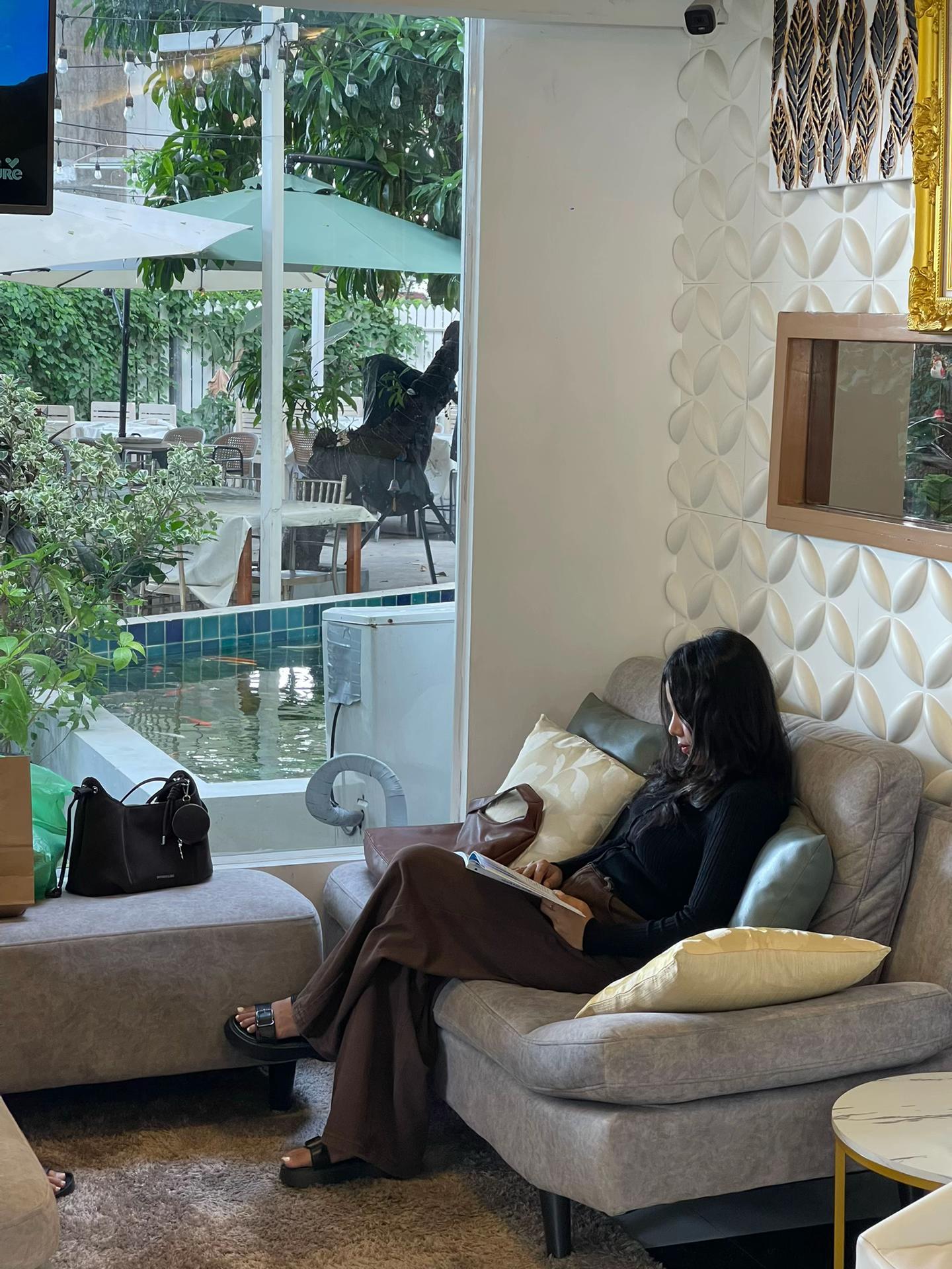 @Book Nook