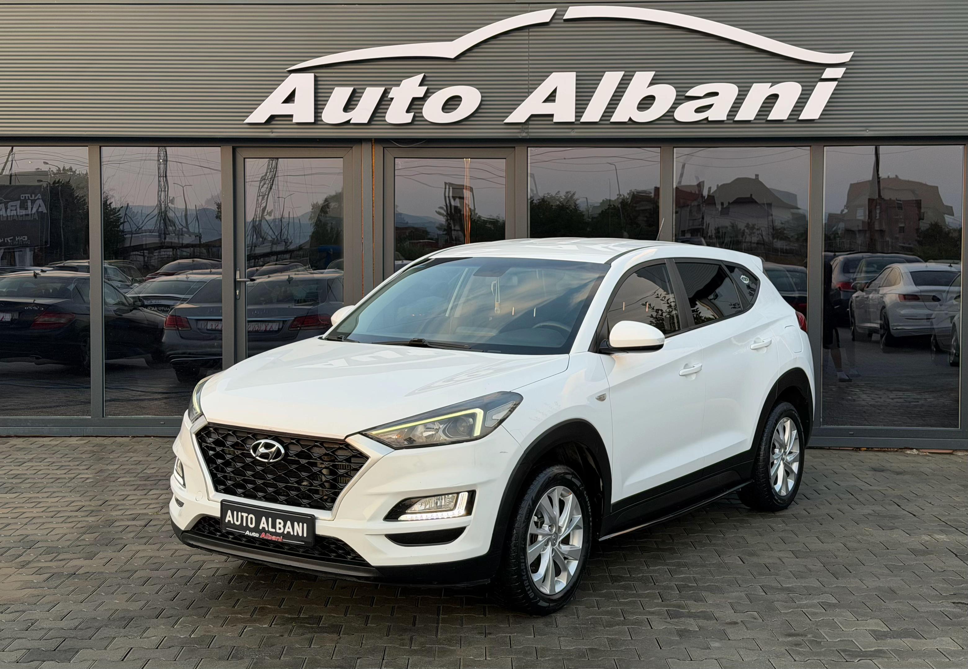 @Auto Albani