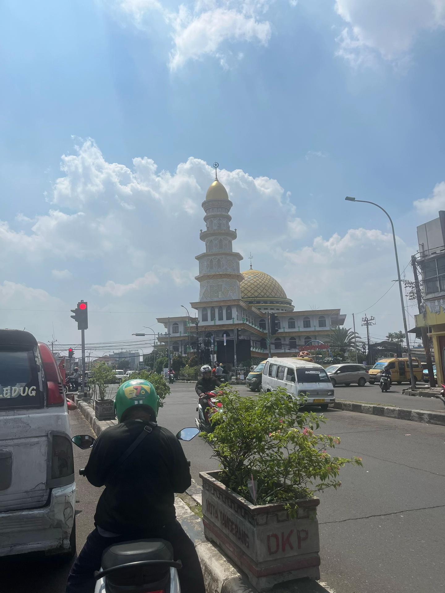@Ciledug.area