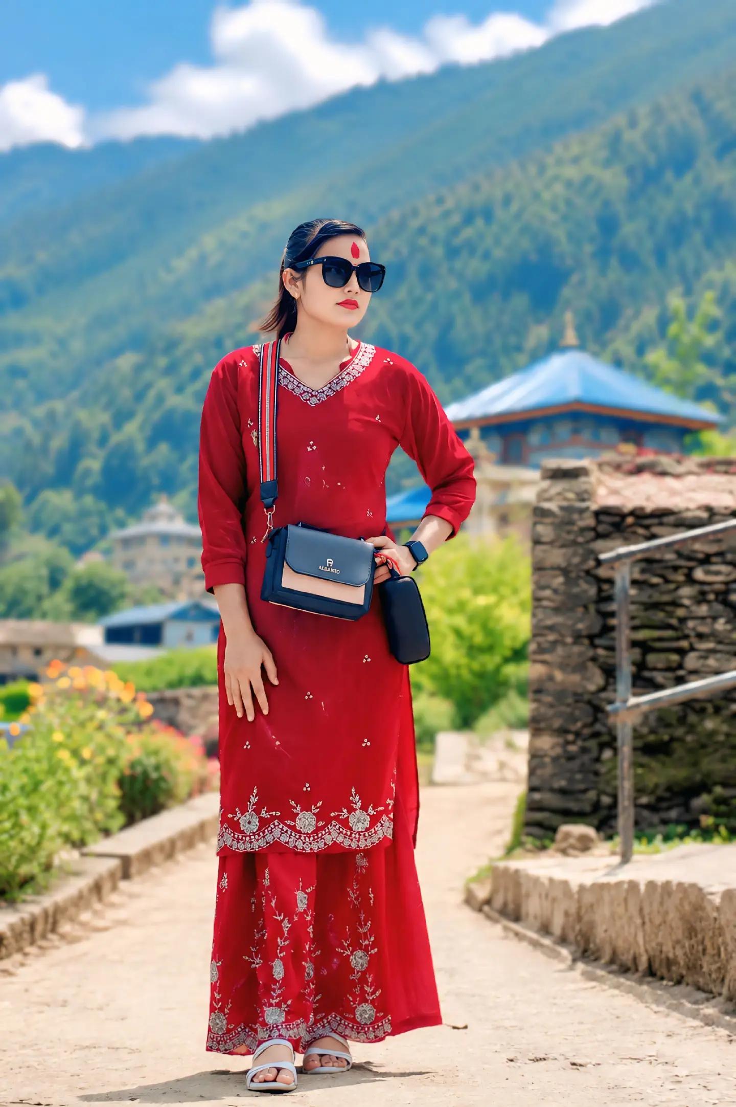 @👑Riya Rawal💎🦚🪷♾️Queen 👑