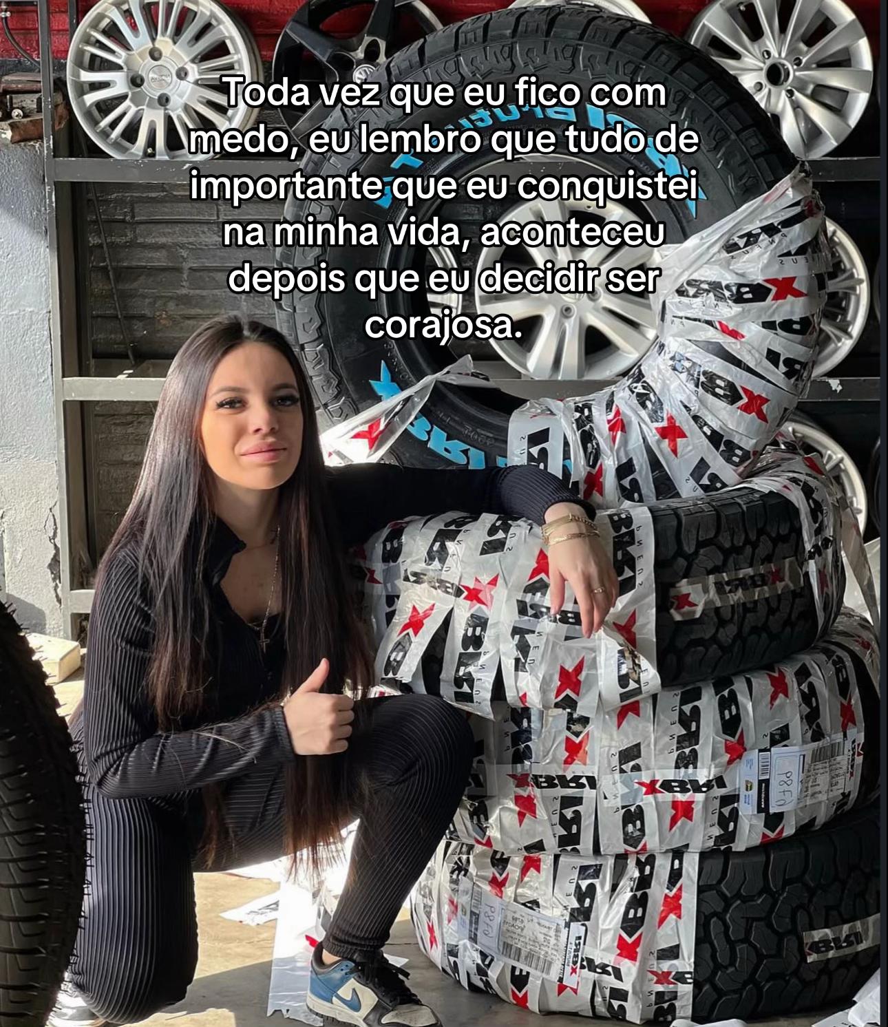 @Vitória Salazar