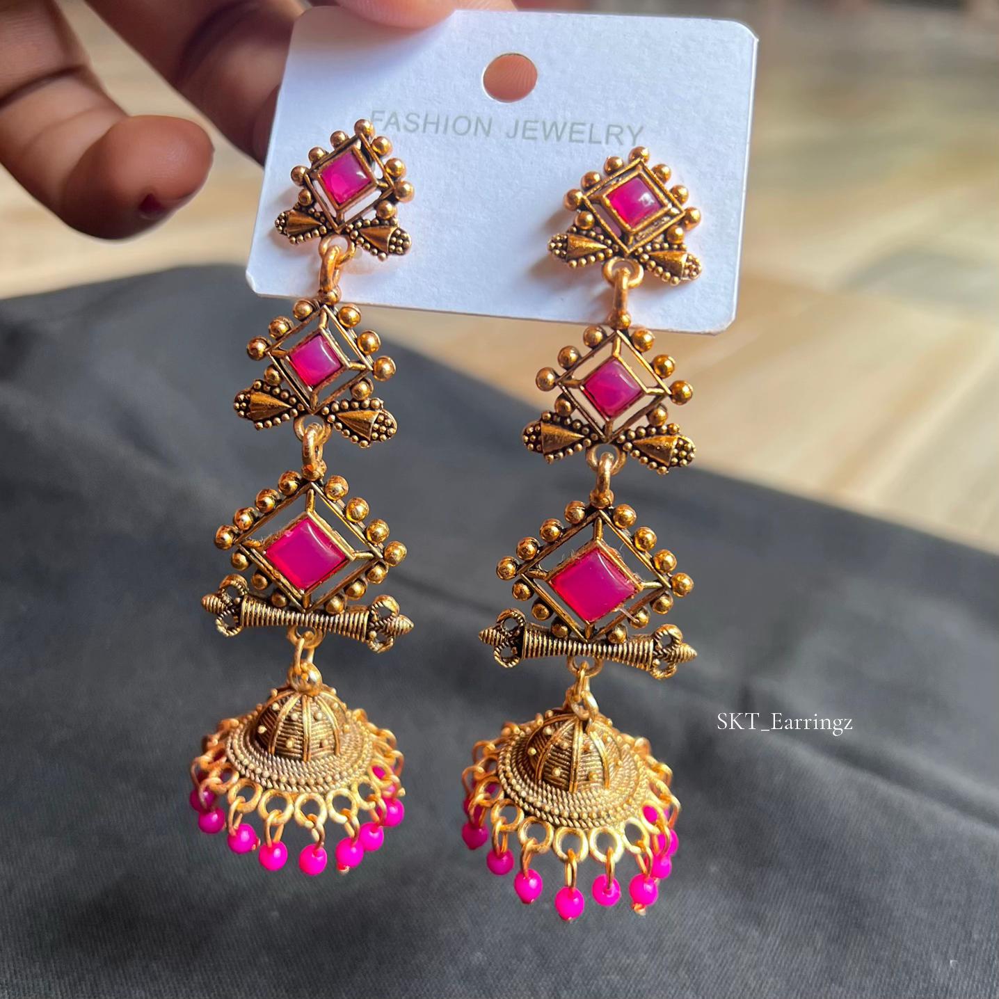 @skt_earringz.lk