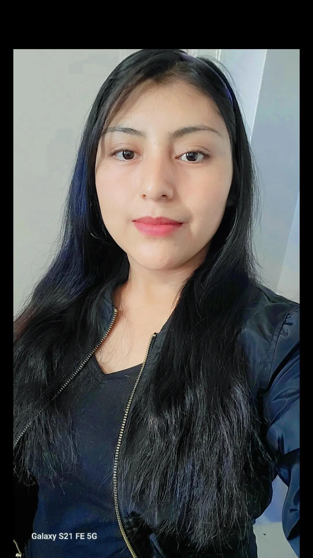 @Anna🦋🥰👑