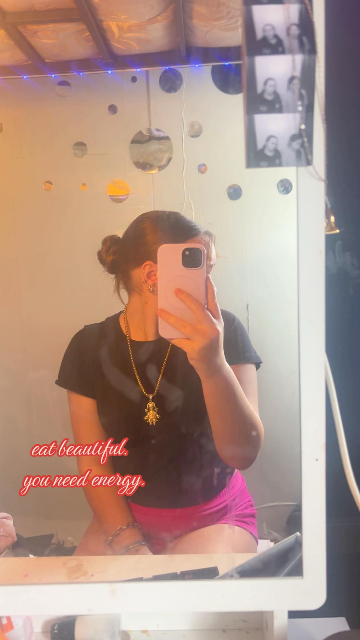 @𝐥𝐚𝐲𝐥𝐬🂱