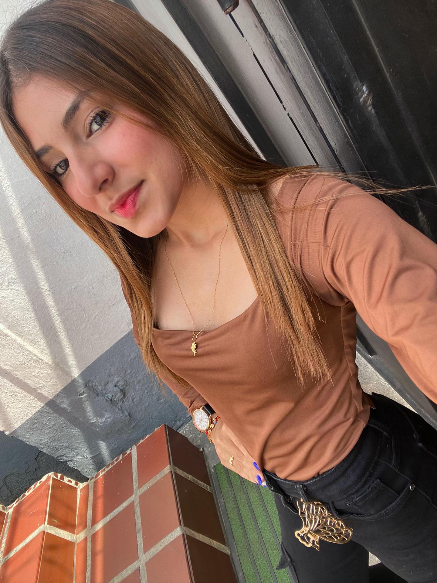@Ariii.C 👸🏻