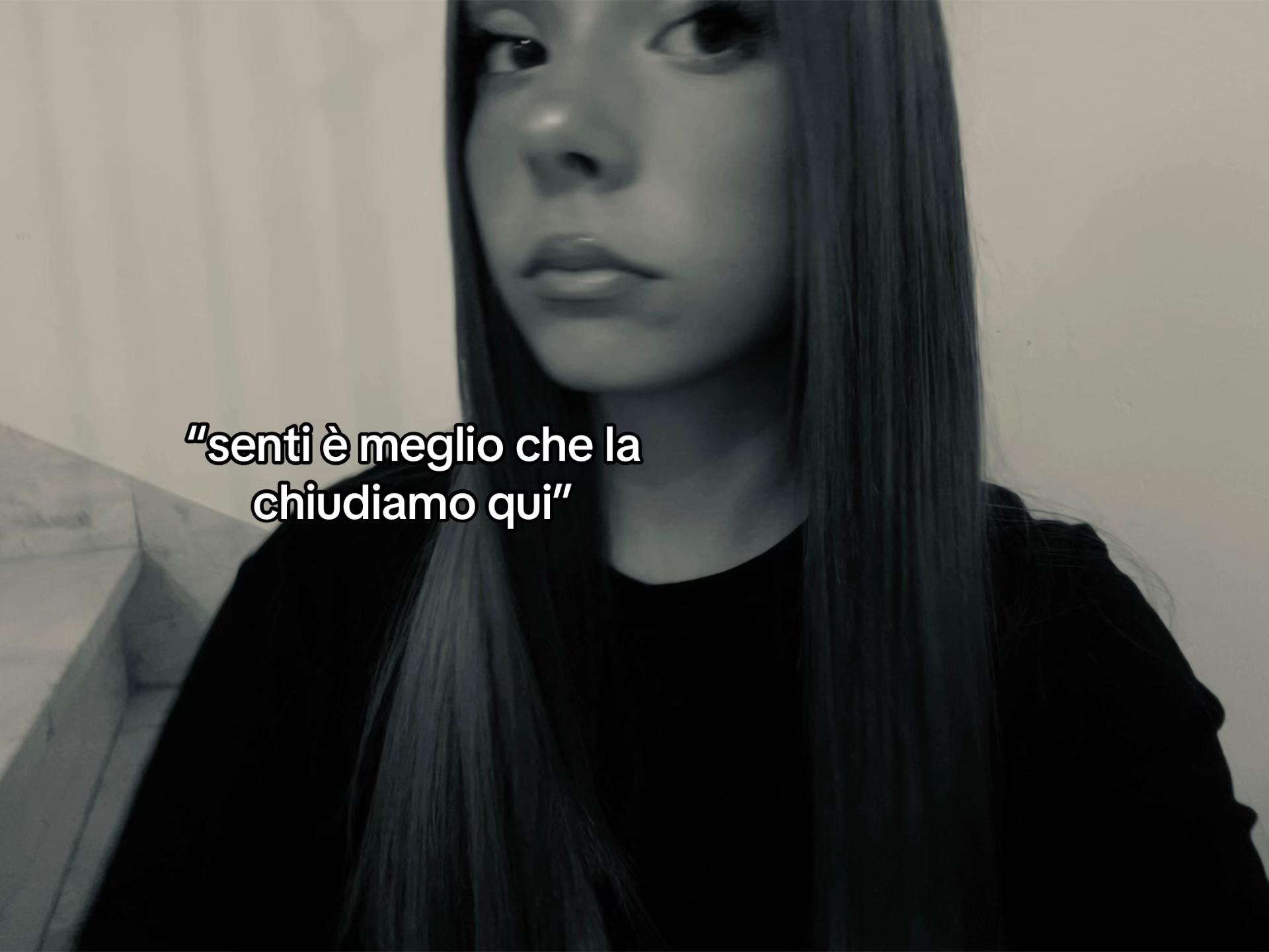 @𝔑
