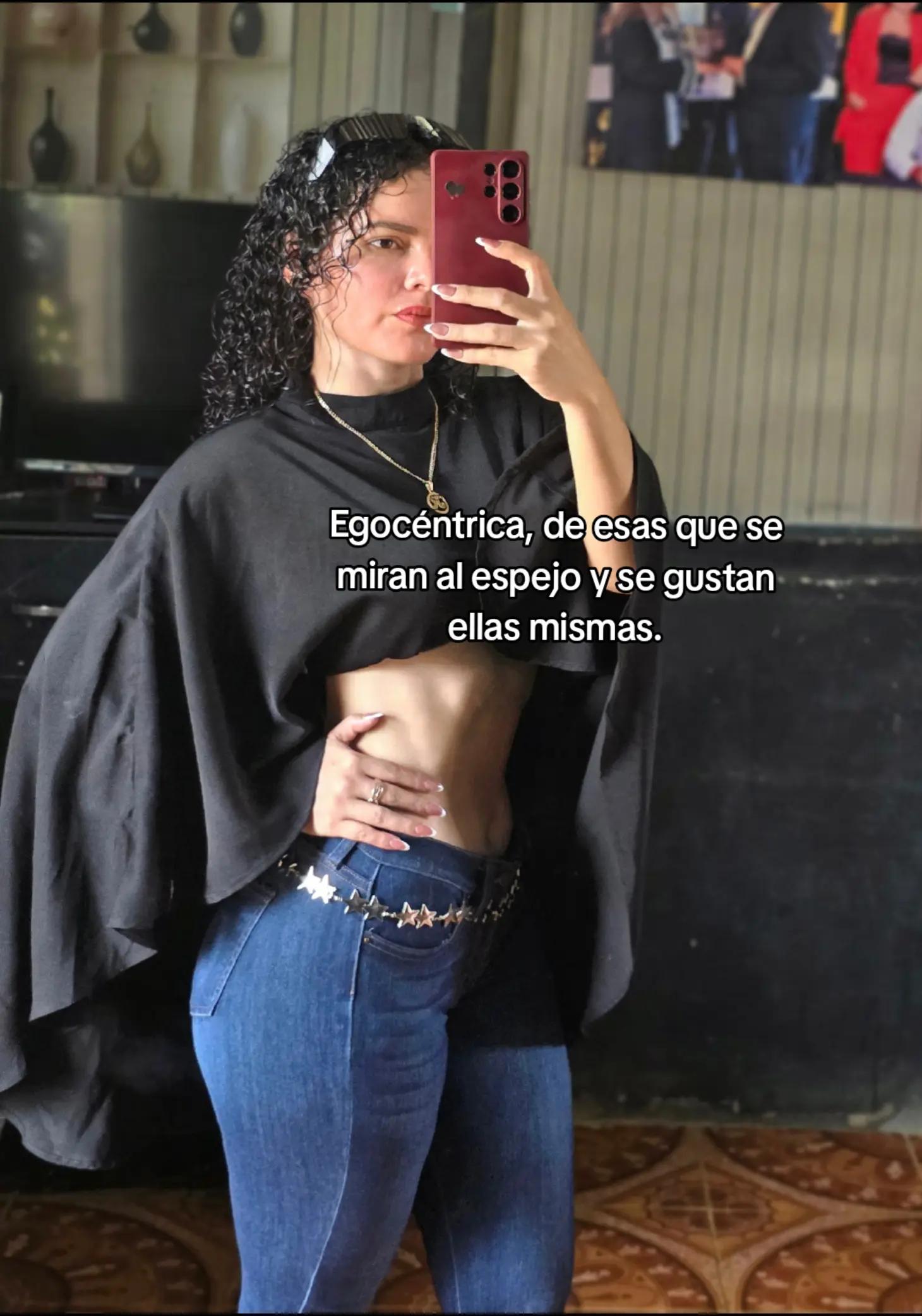 @JASMINA.R 🤠
