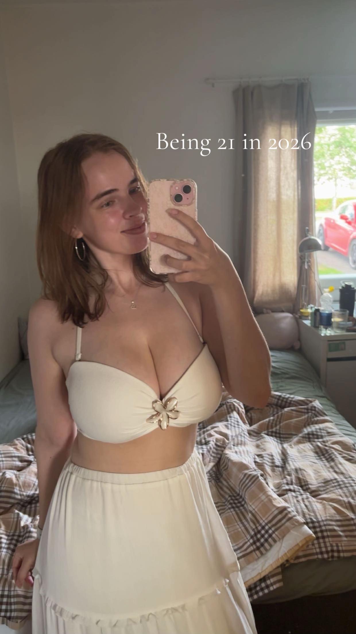 @the.ellaa5