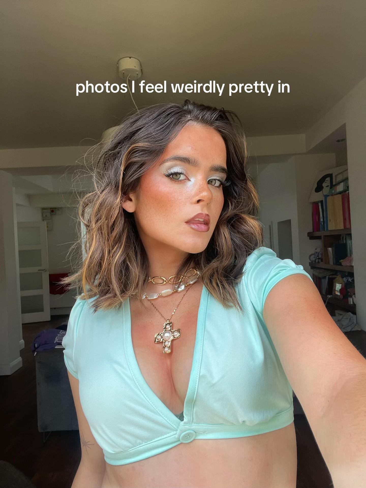 @itsliterallyjustbelle