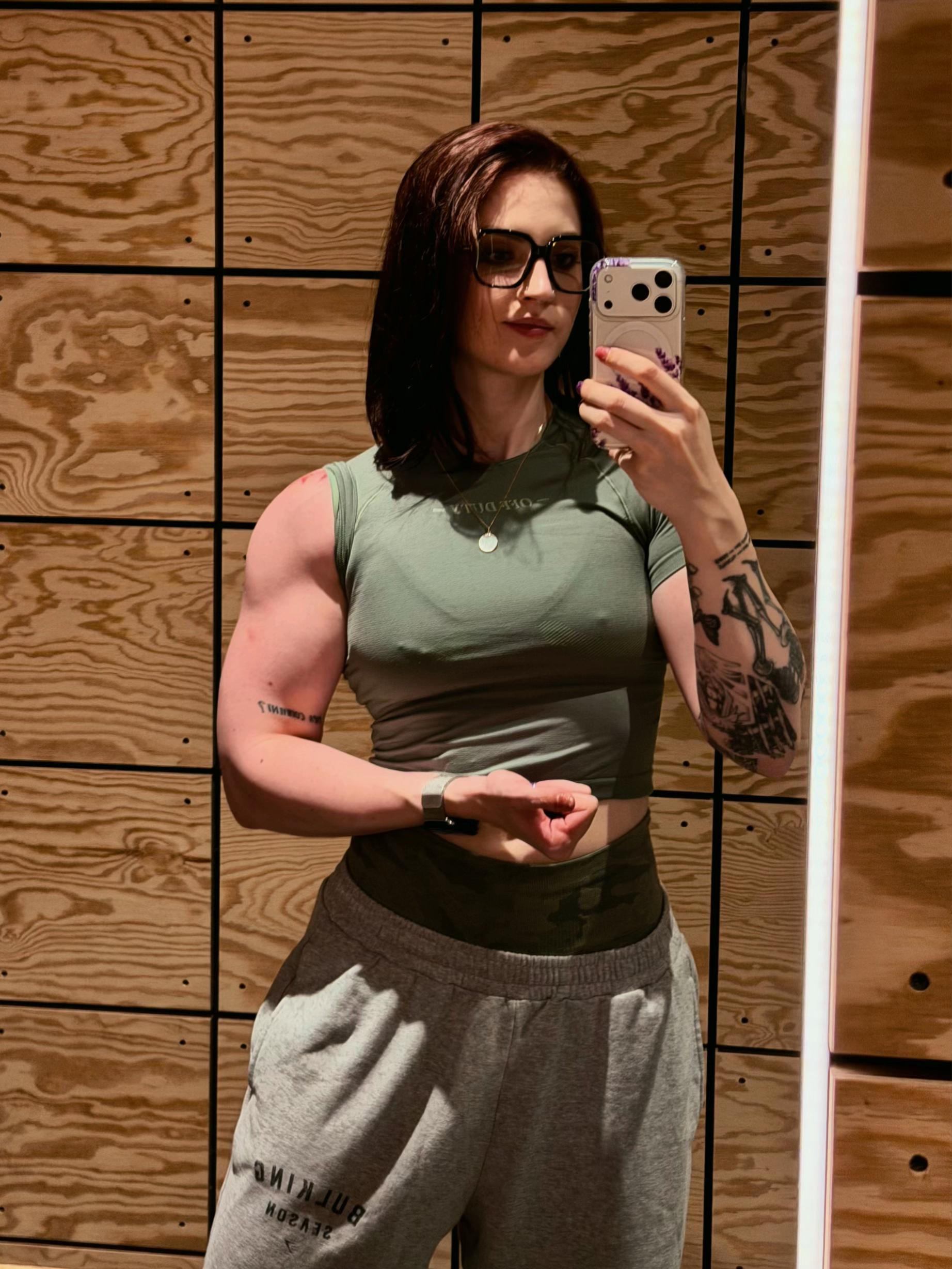 @Ambreslvdr