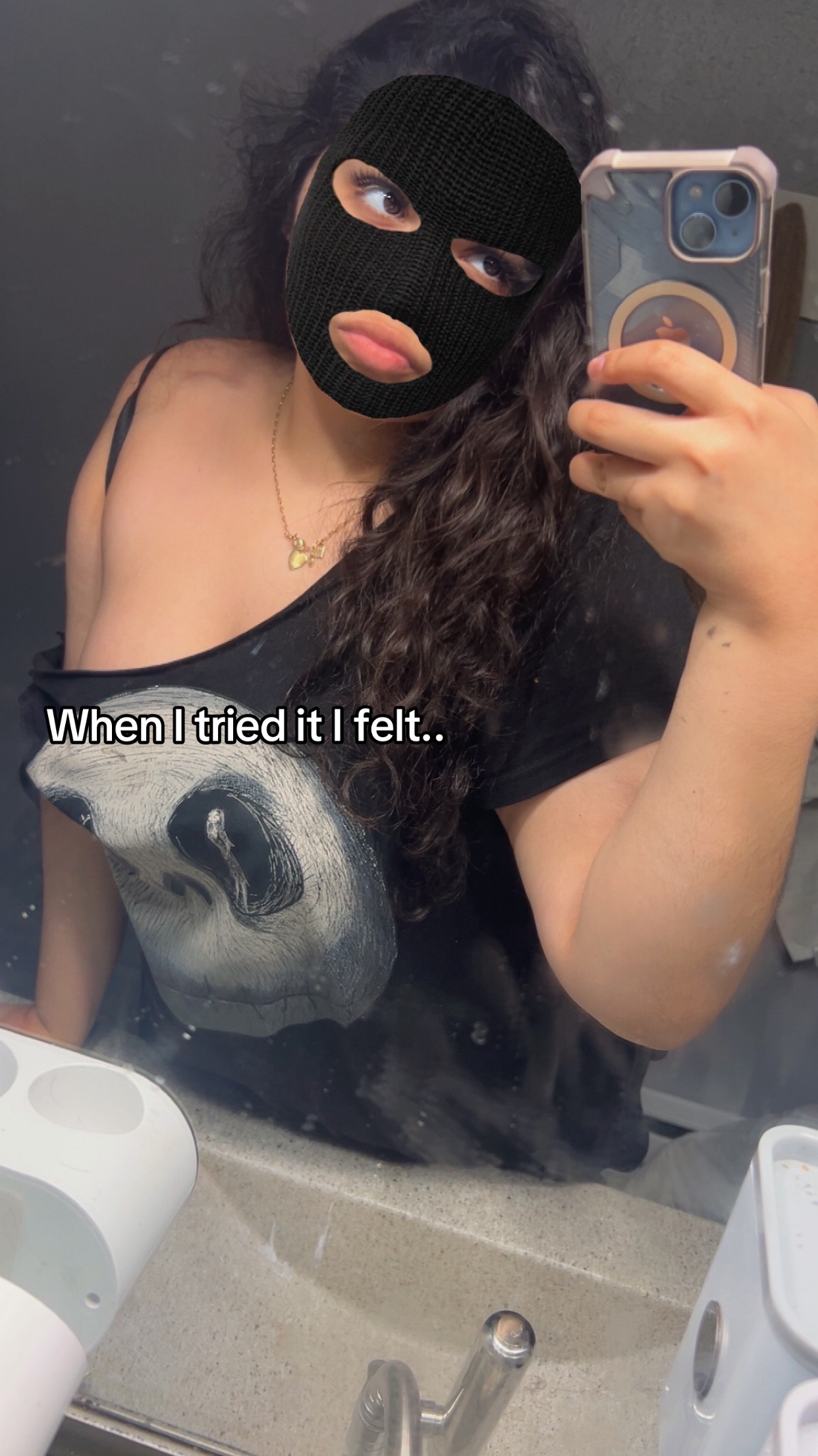 @𝐋𝐈𝐙𝐙𝐘. ꨄ