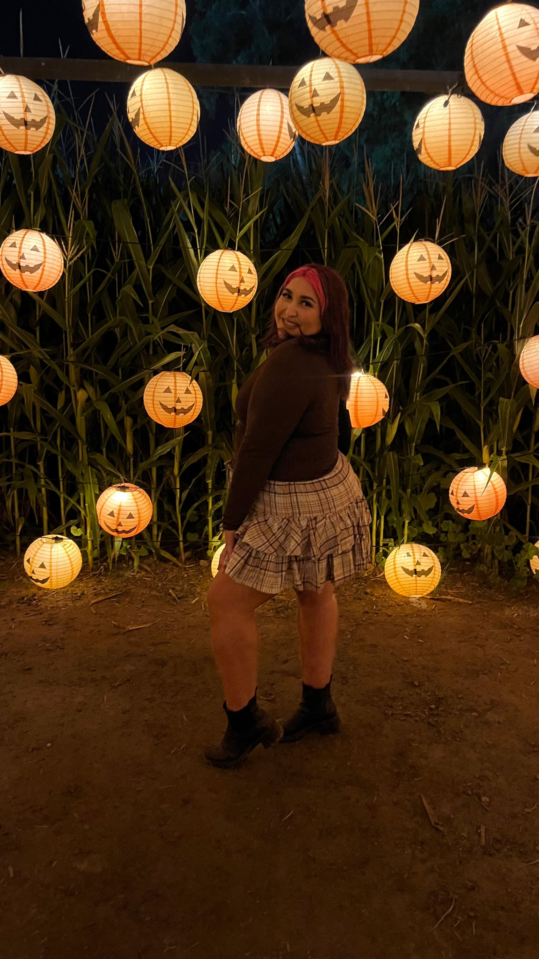 @abstraxt.ivy