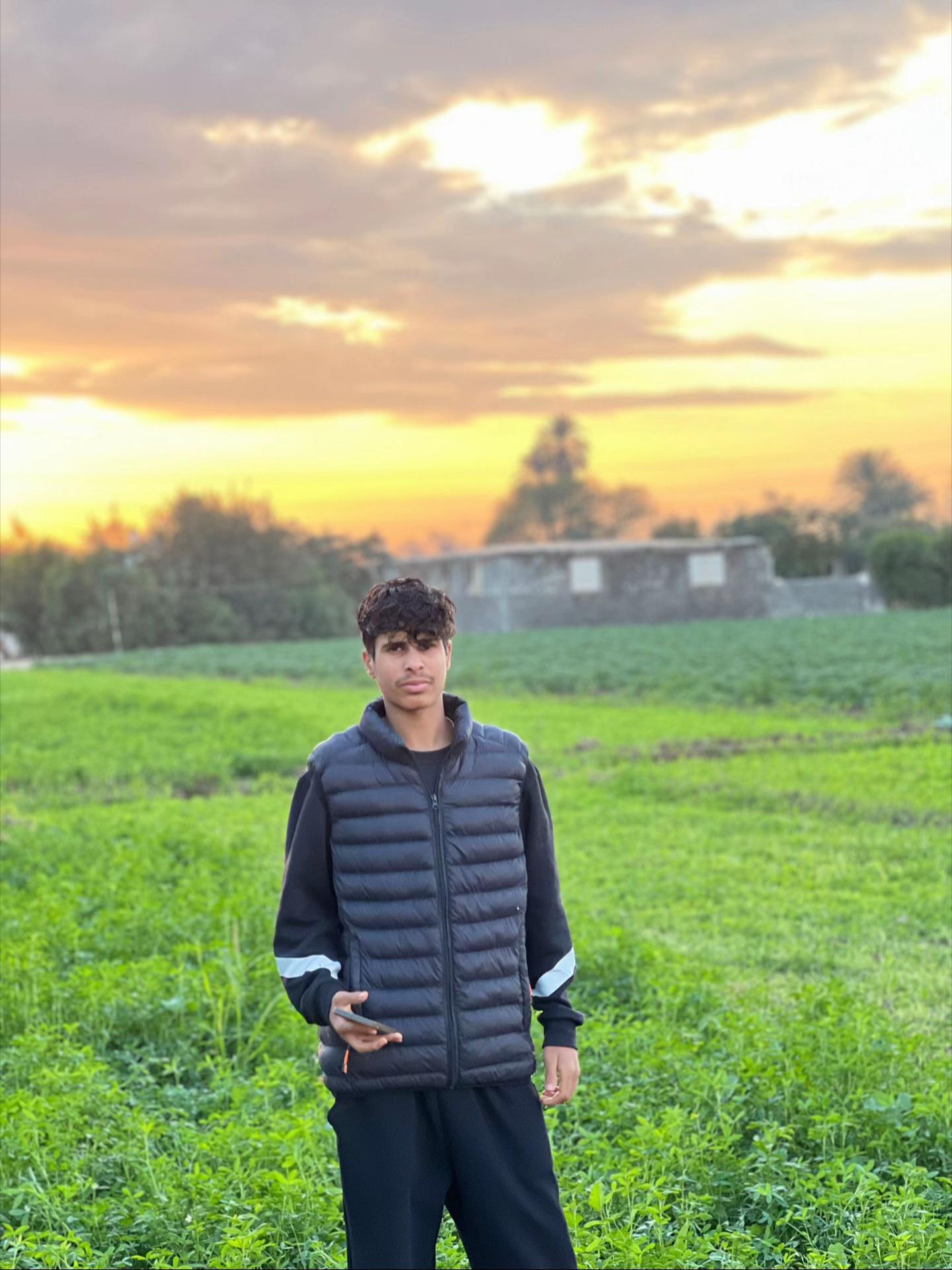 @عٍمرٍ آلُِسوُيهـ&sup1;&sup1;&sup1;