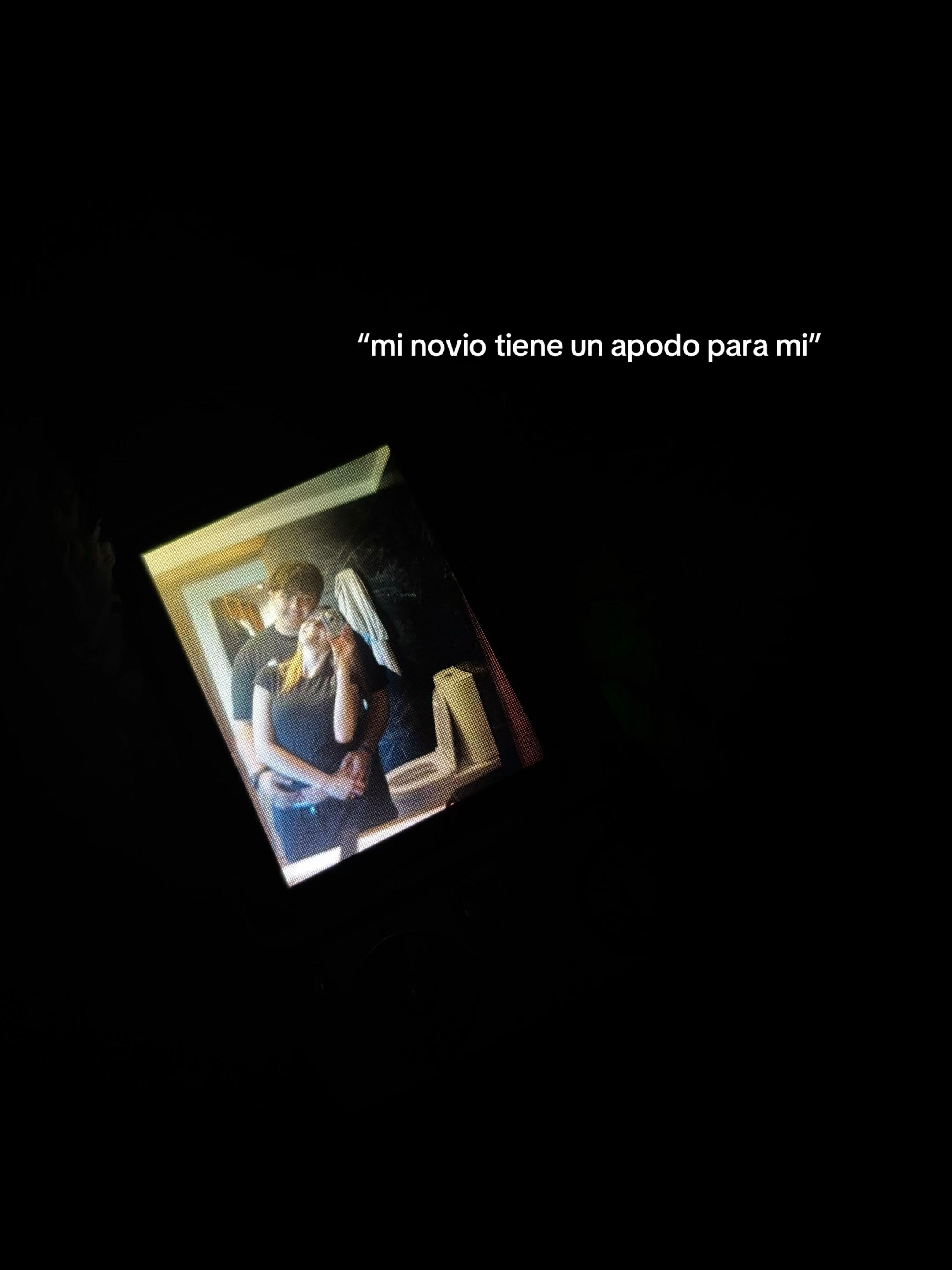 @abril