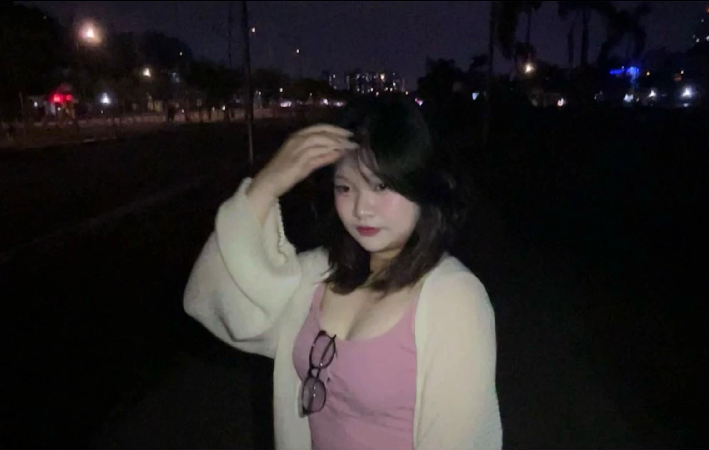 @Zyzy thích ăn cà rốt