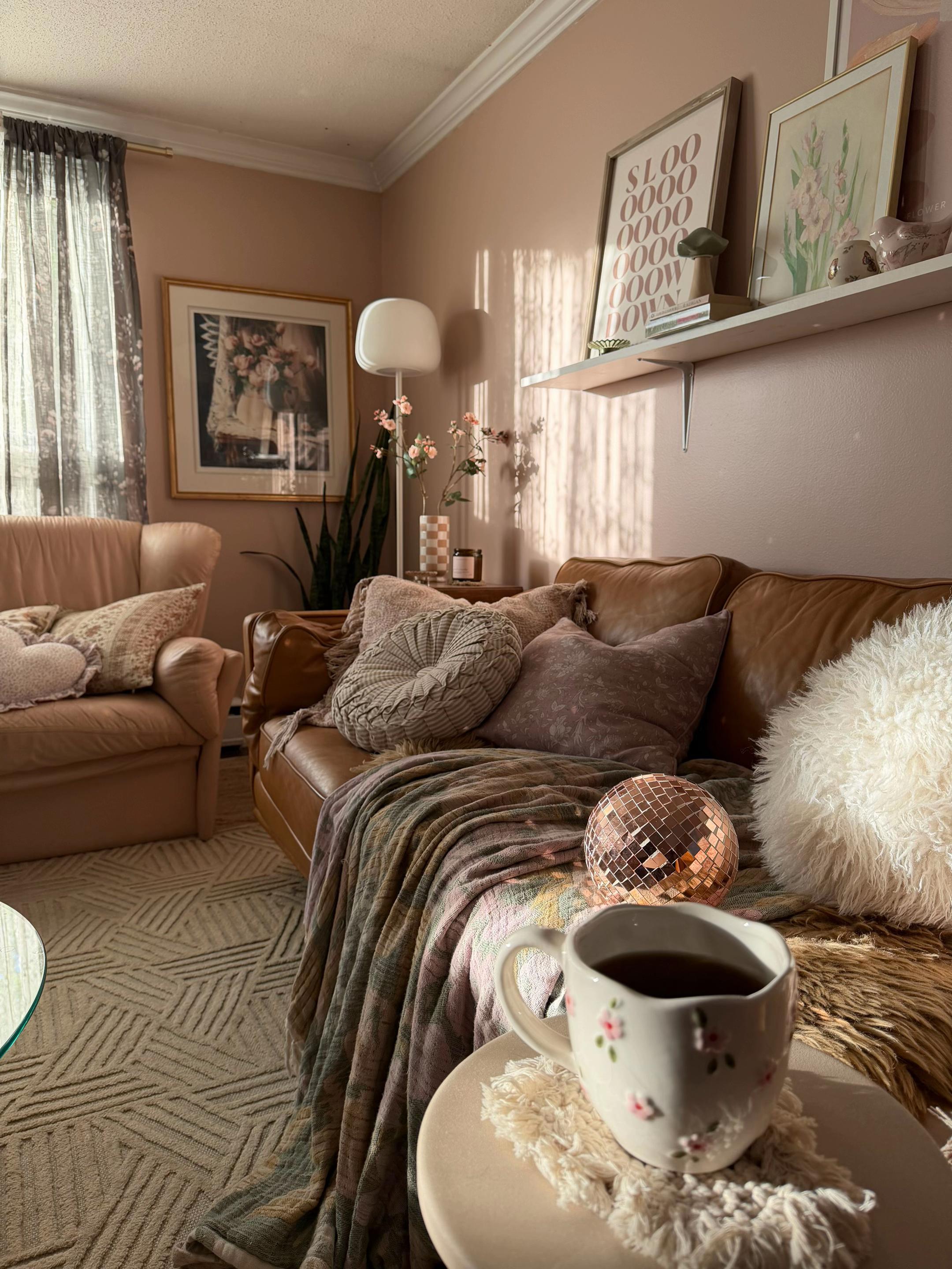 @rhonda | cozy home