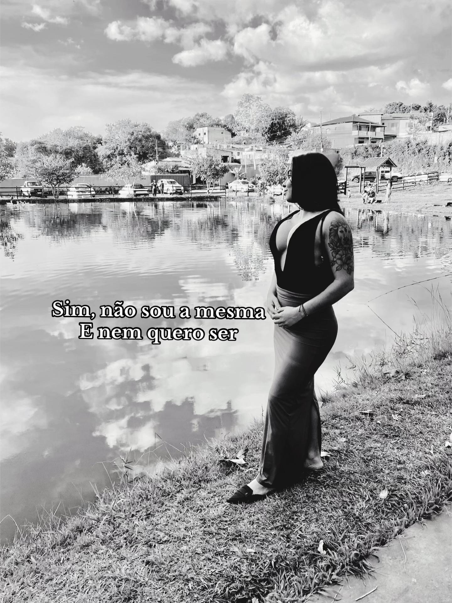 @mirellaferreira
