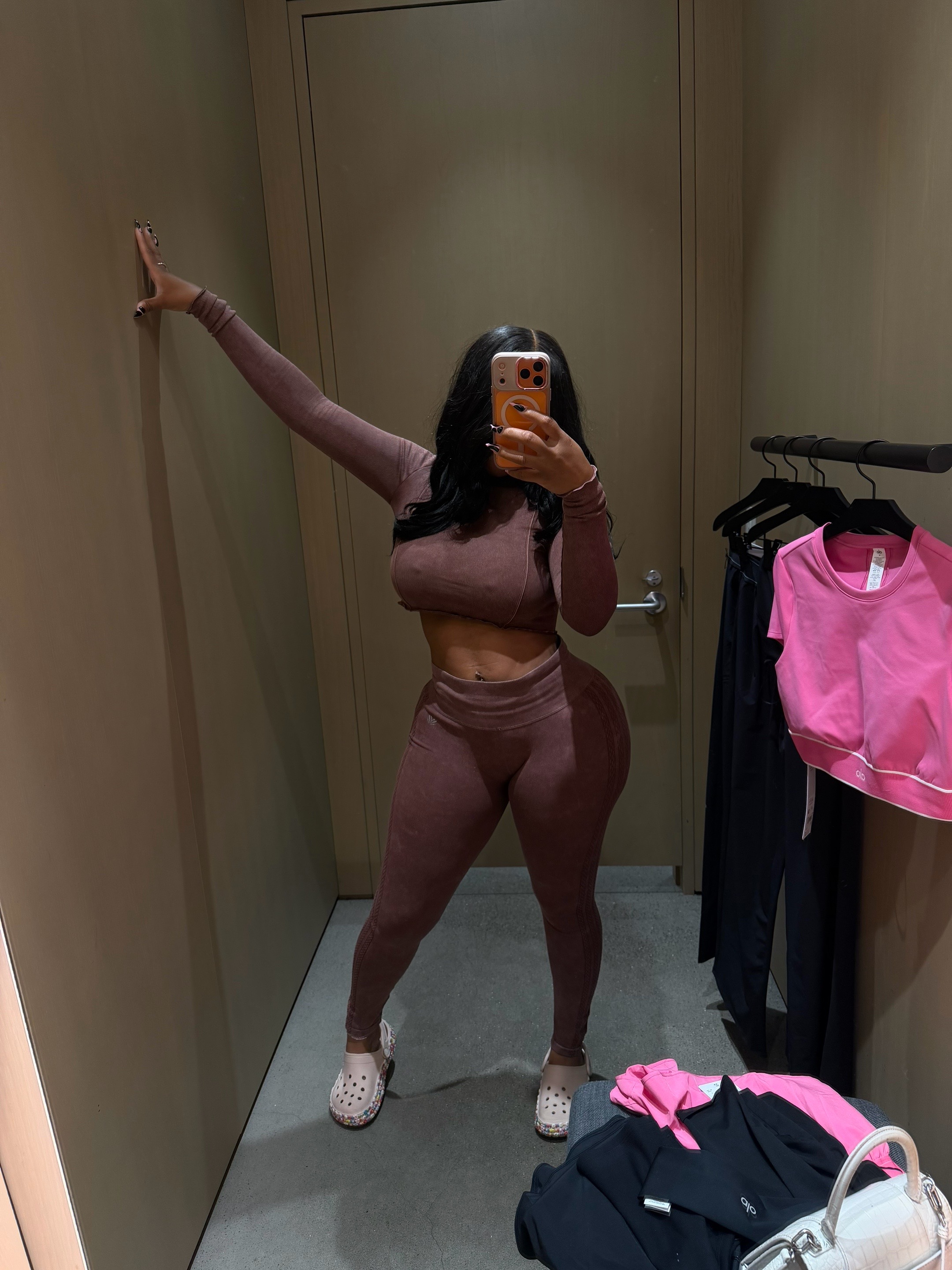 @Y A R I 💕