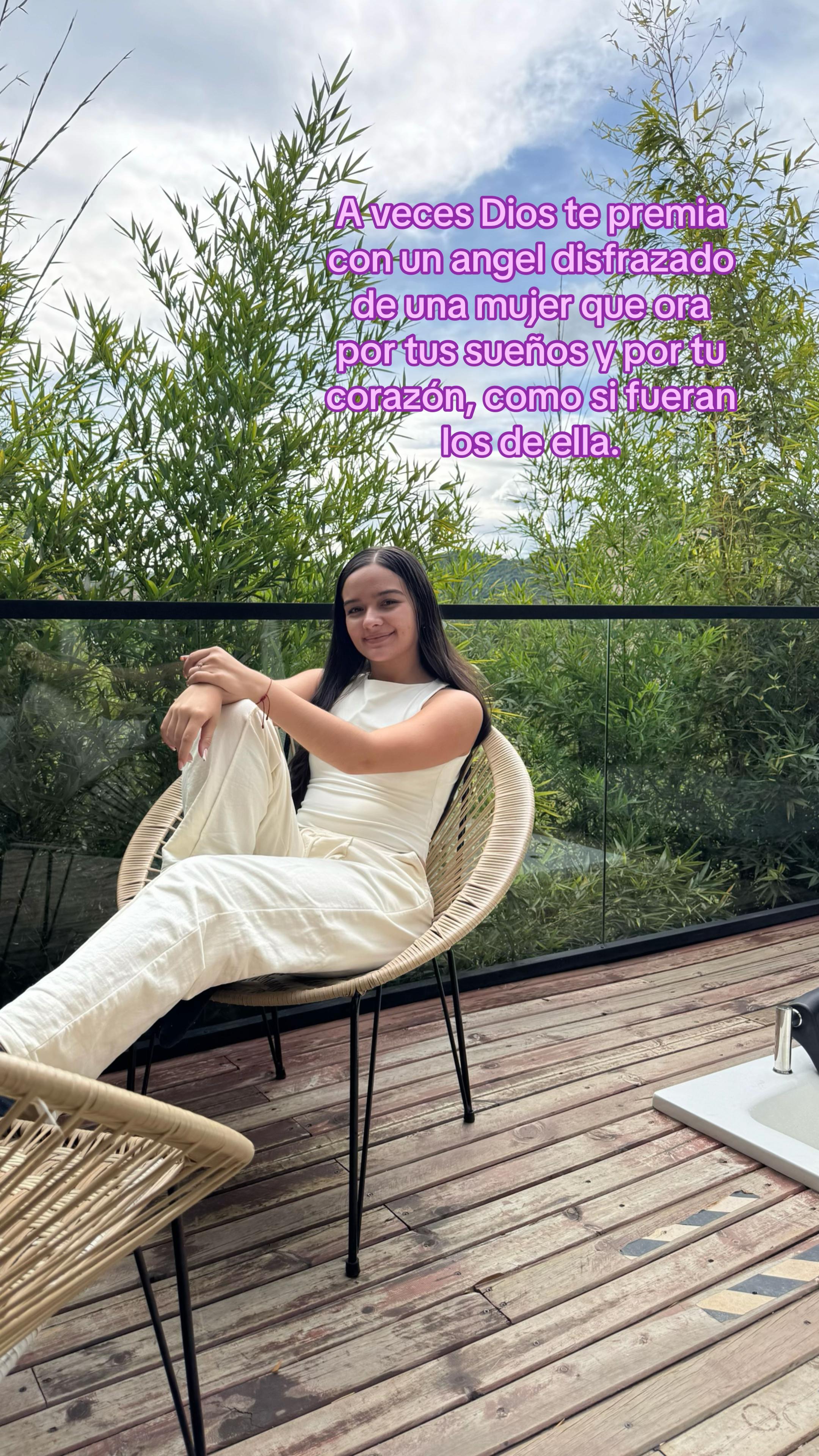 @Vale Mej&iacute;a💘