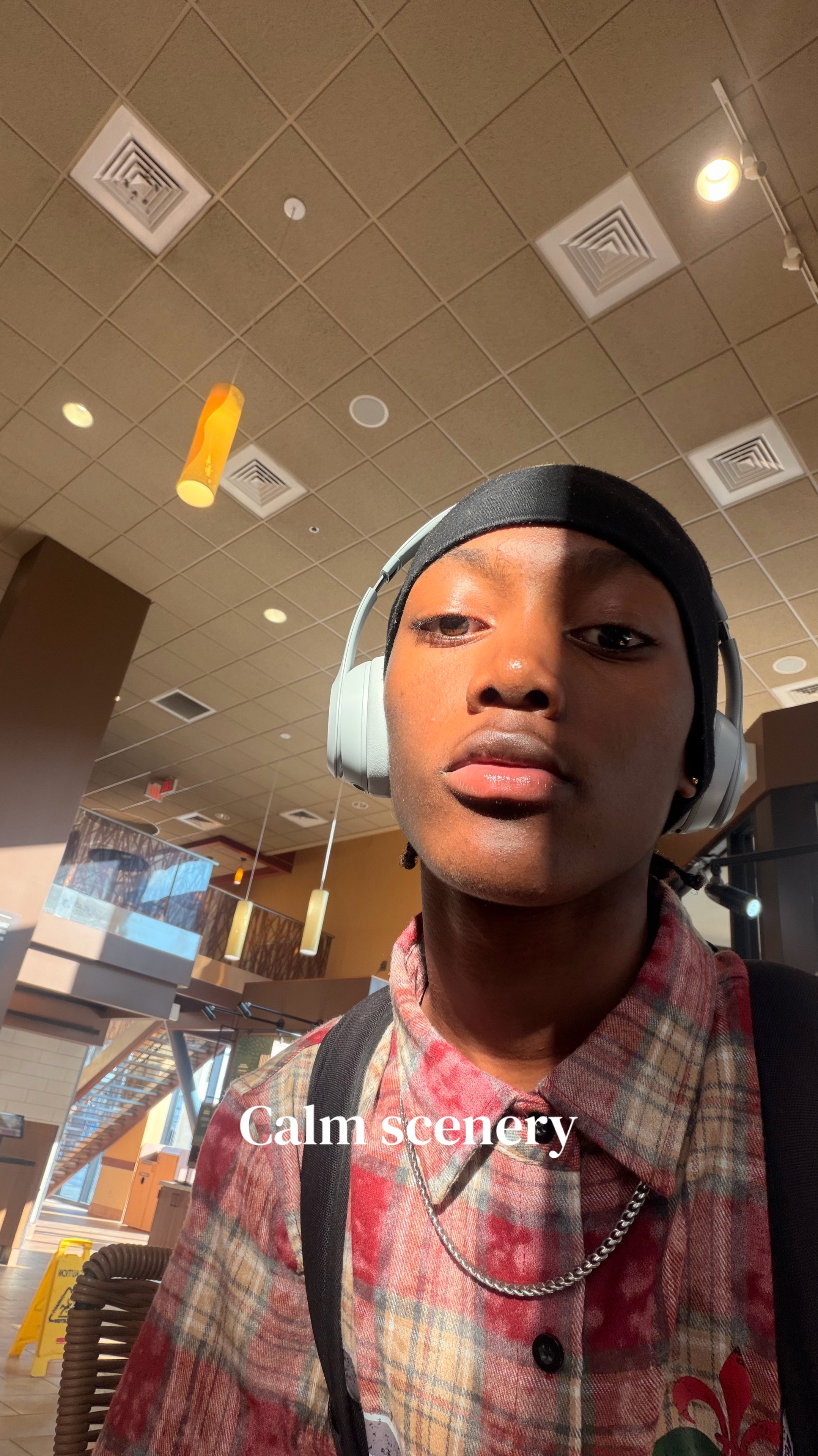 @⃟