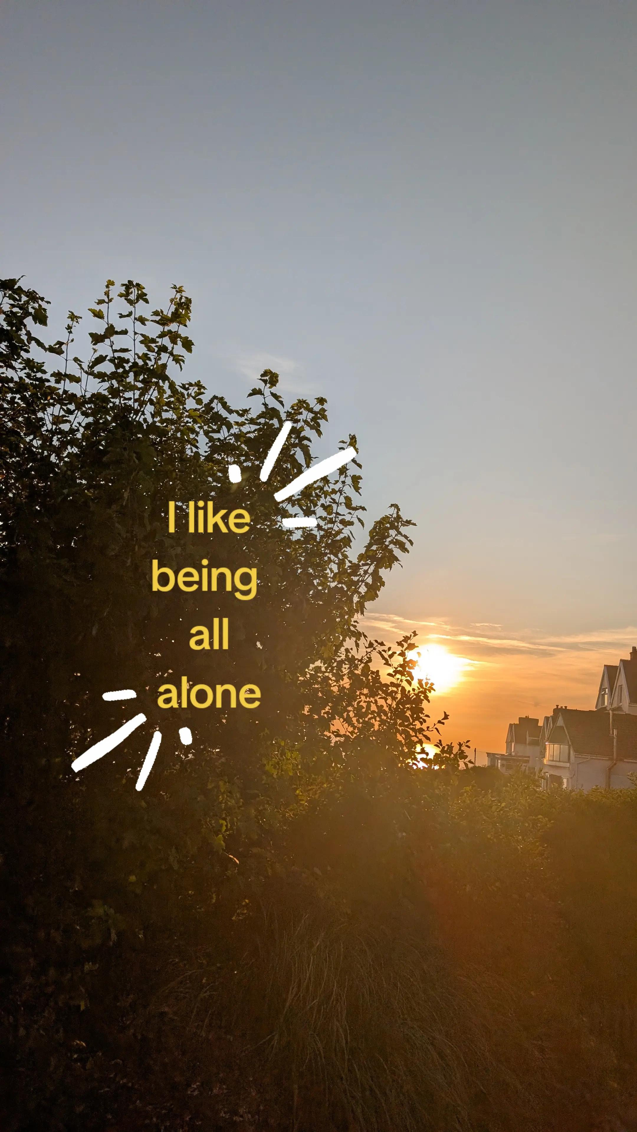 @OLLY -(。>‿‿<。 )