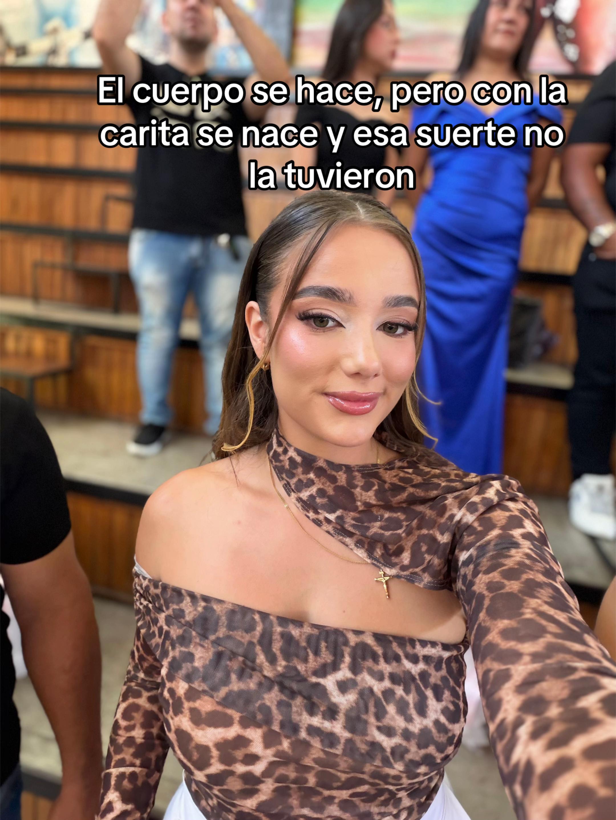 @Escarlyn😝💖