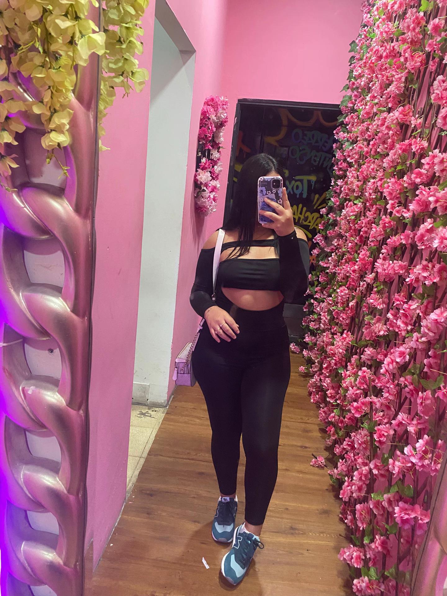 @DanielaNaomy🌹