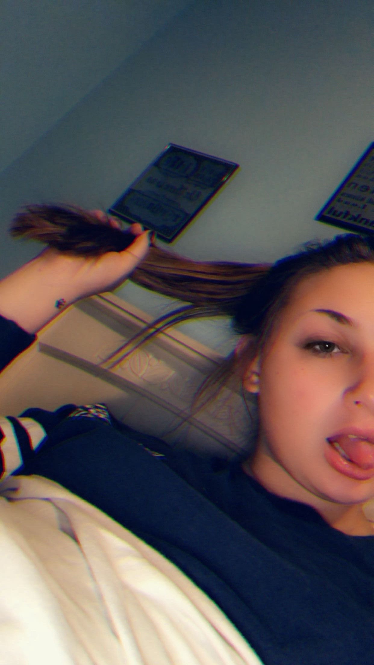 @Emileejo_