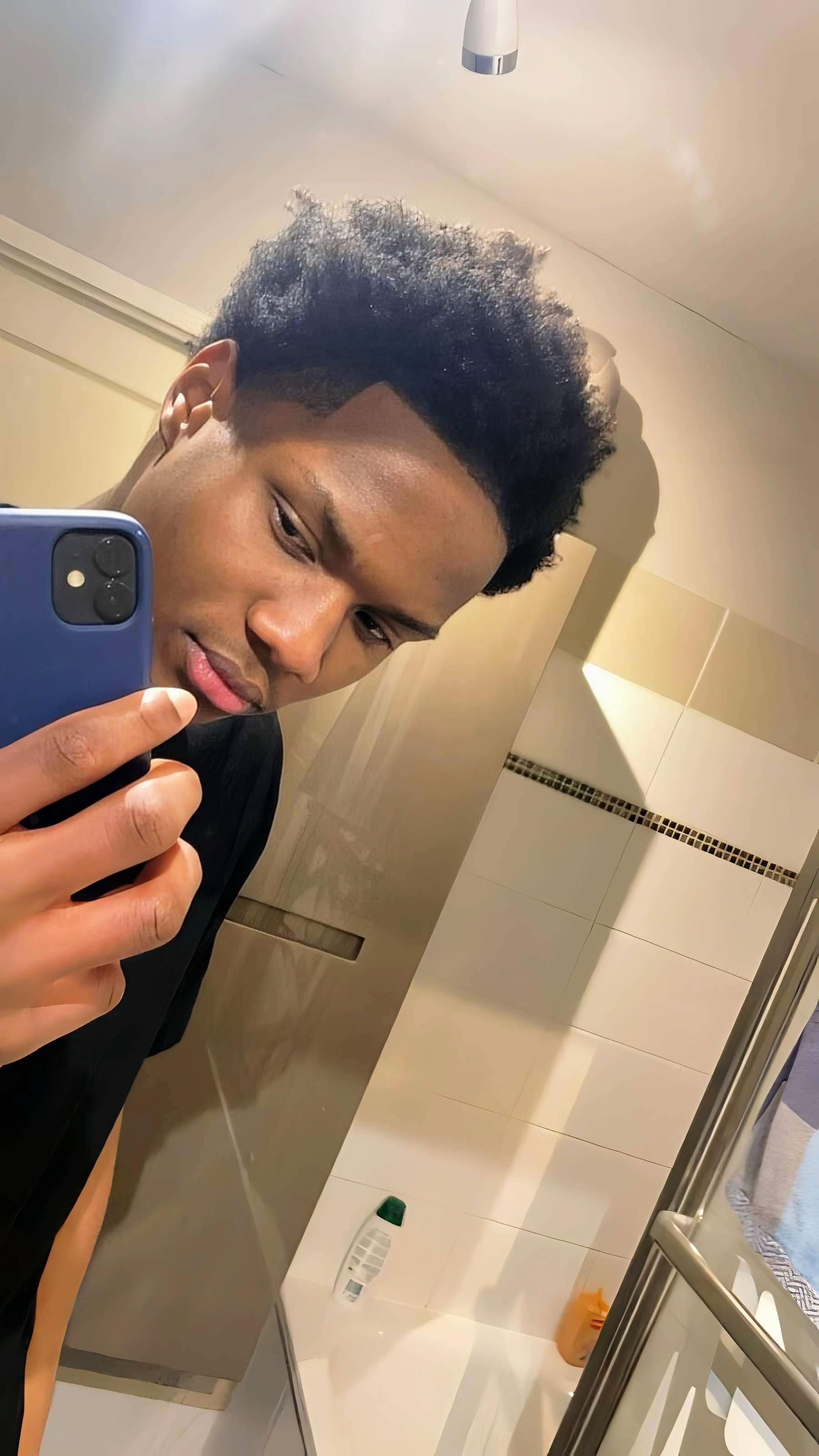 @Gabyy🇨🇩