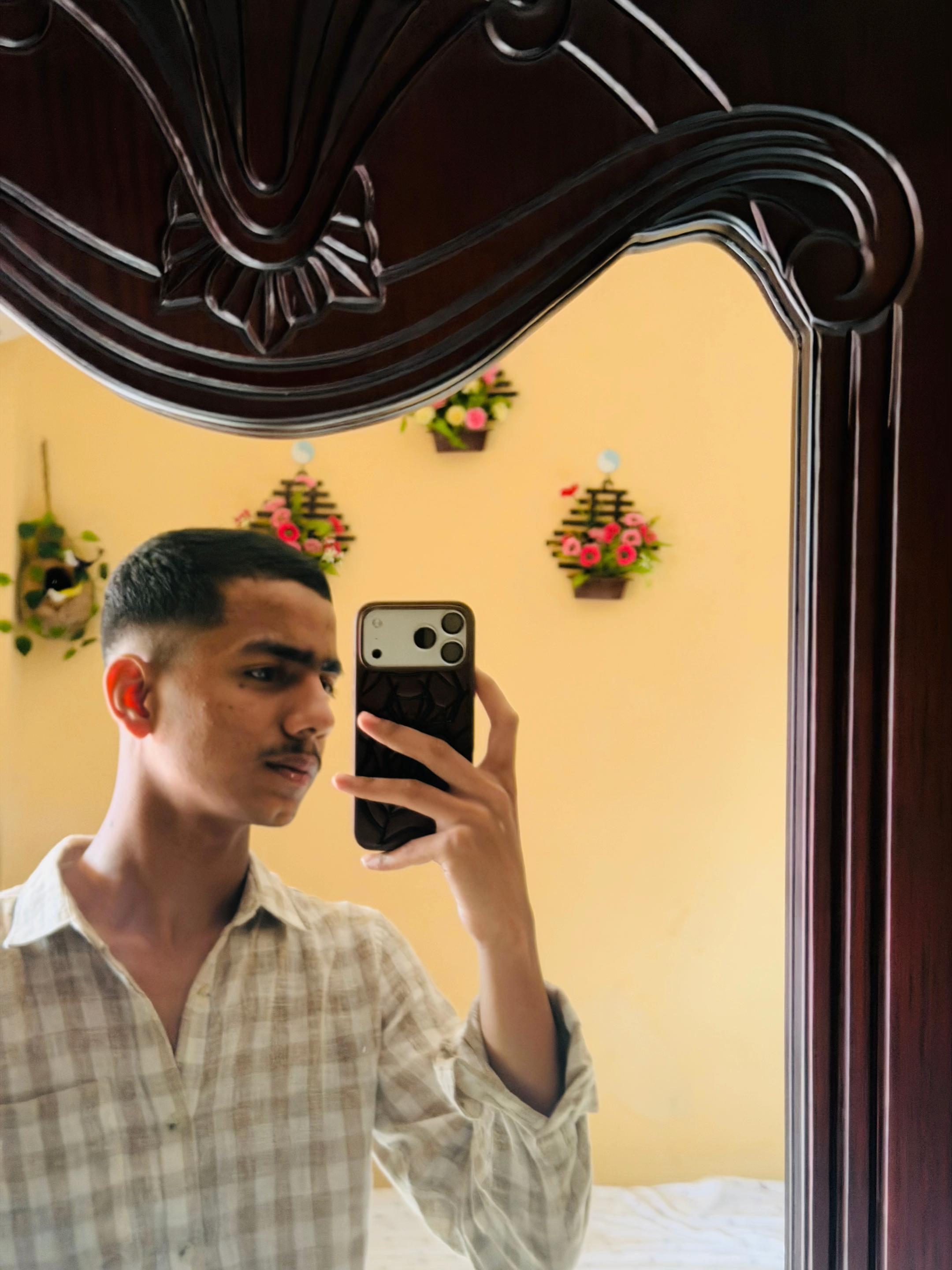 @𝐒𝐢𝐝𝐝𝐢𝐤 990