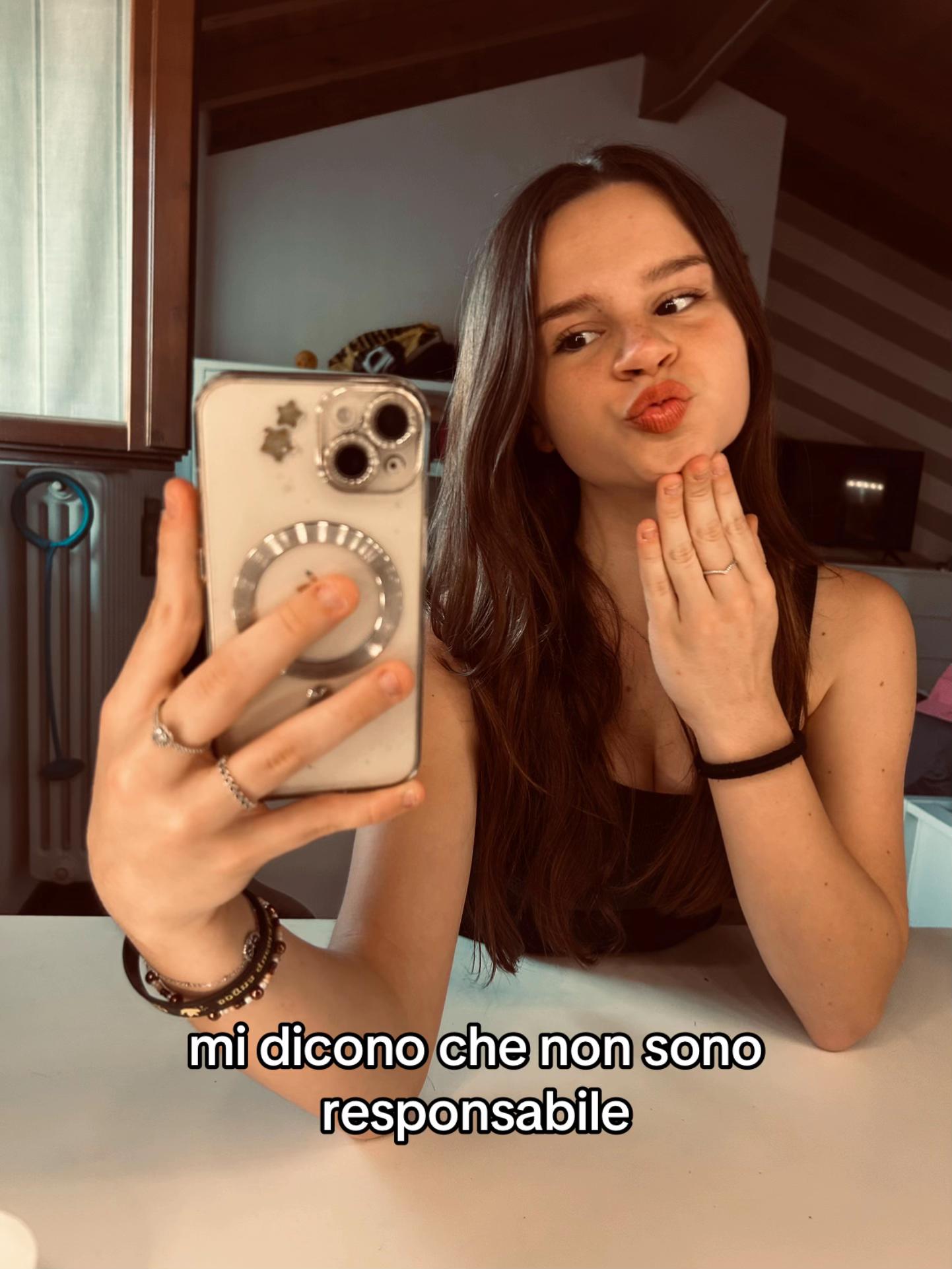 @๐๐๐