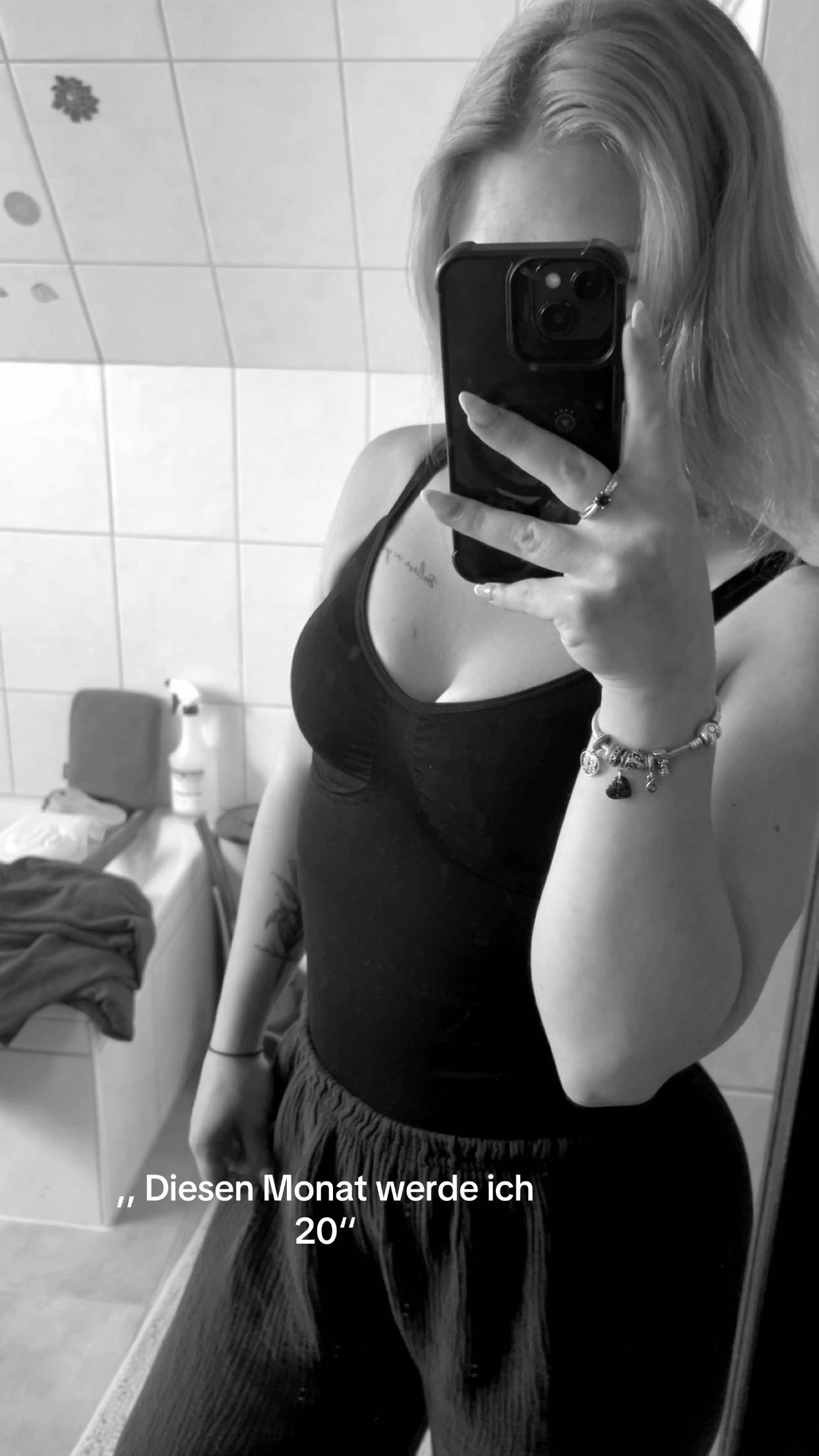 @KinderJoy_von_Joy