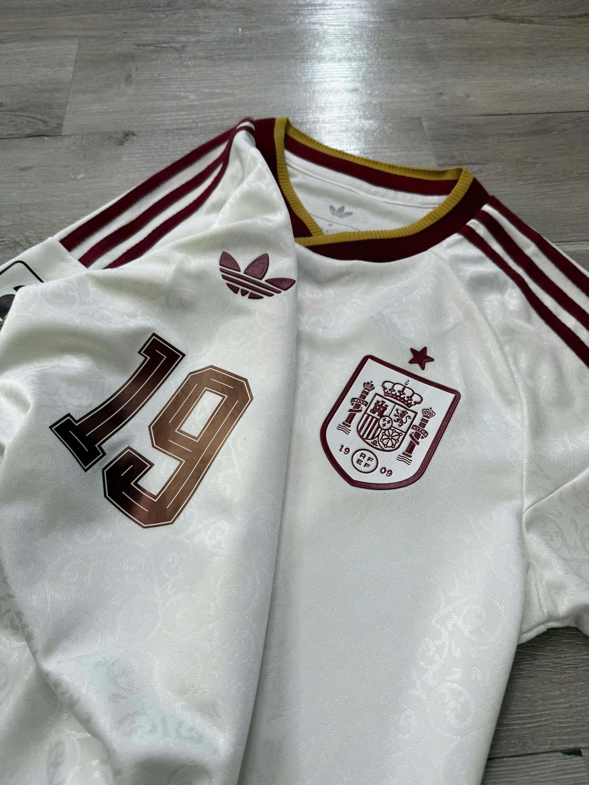 @BỤTSport