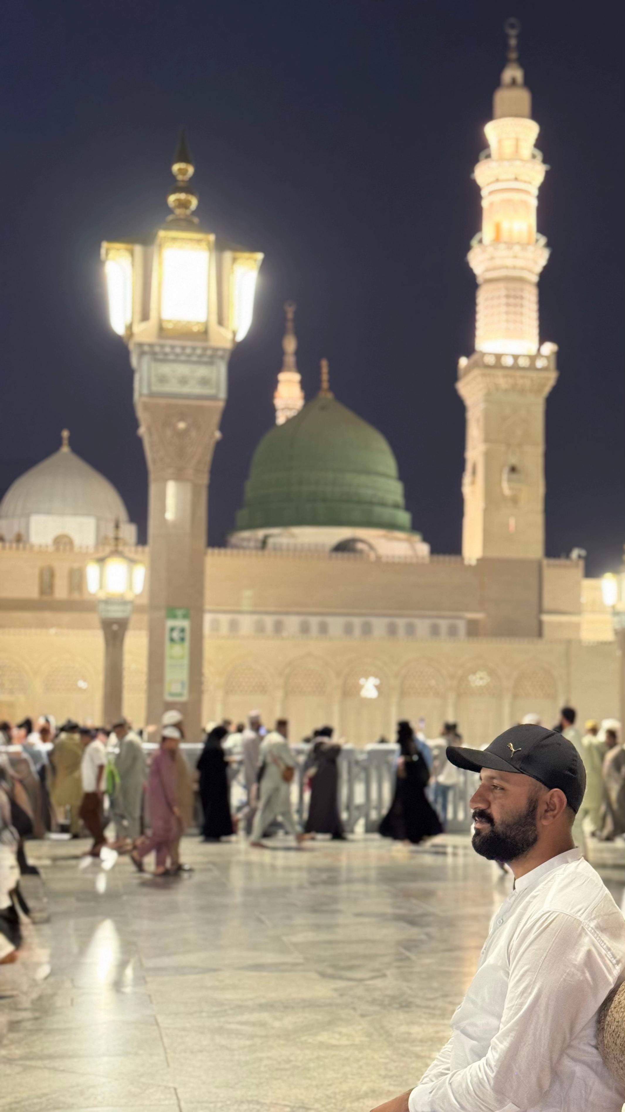 @Abdullah_dar14