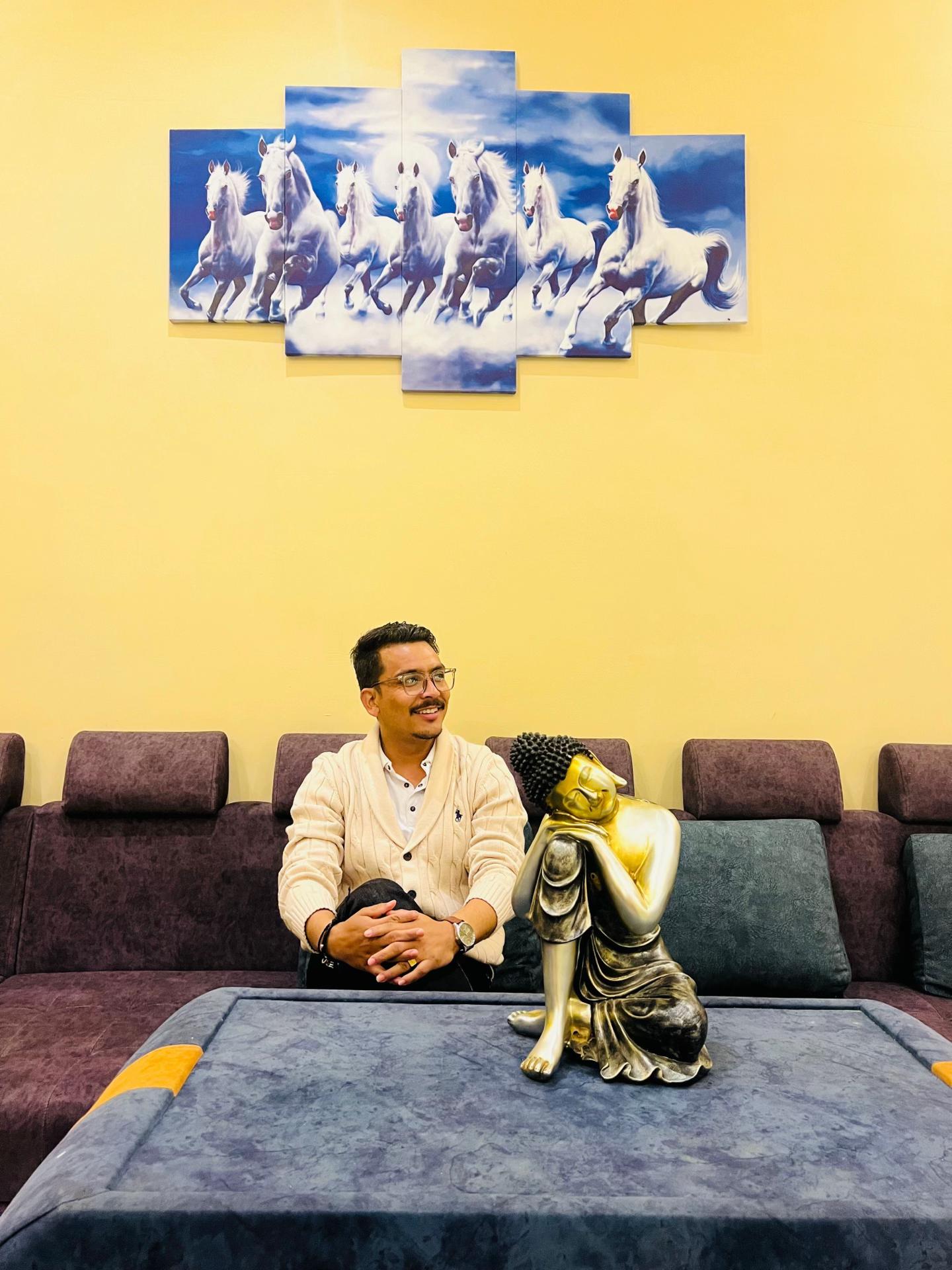 @Parash Khadka ✡️🕉️✨