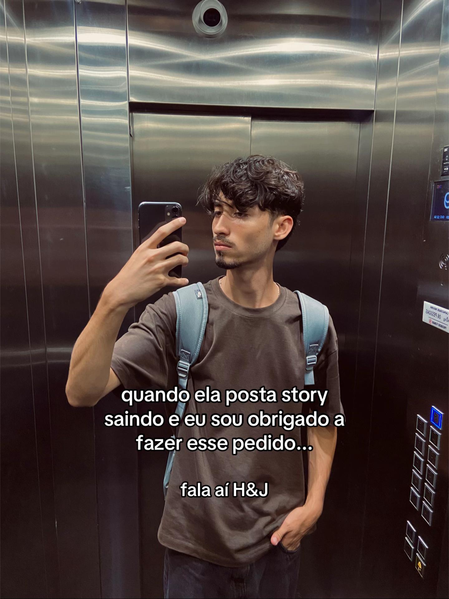 @????